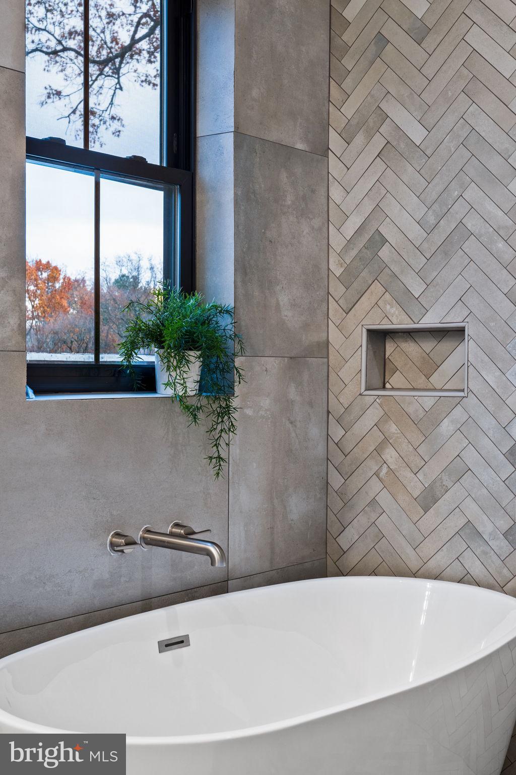 BEECHWOOD - Residential