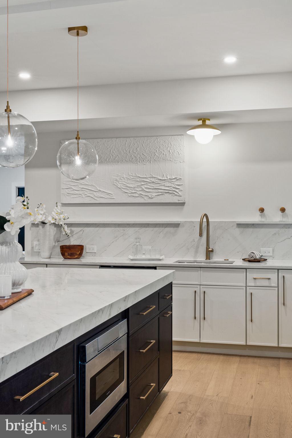 BEECHWOOD - Residential