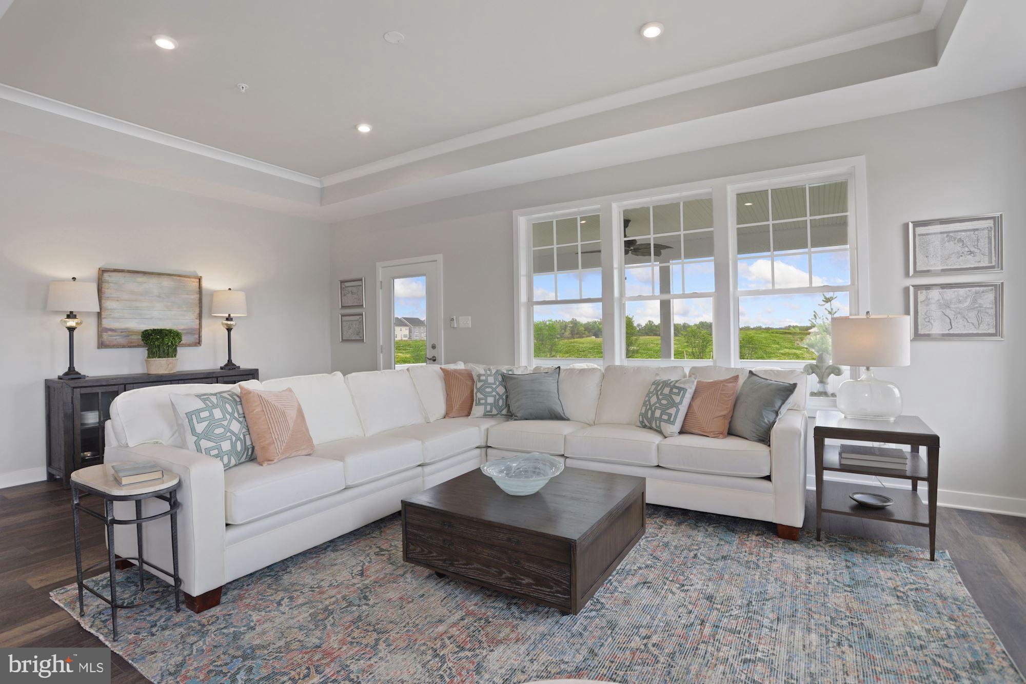 TWO RIVERS - Residential