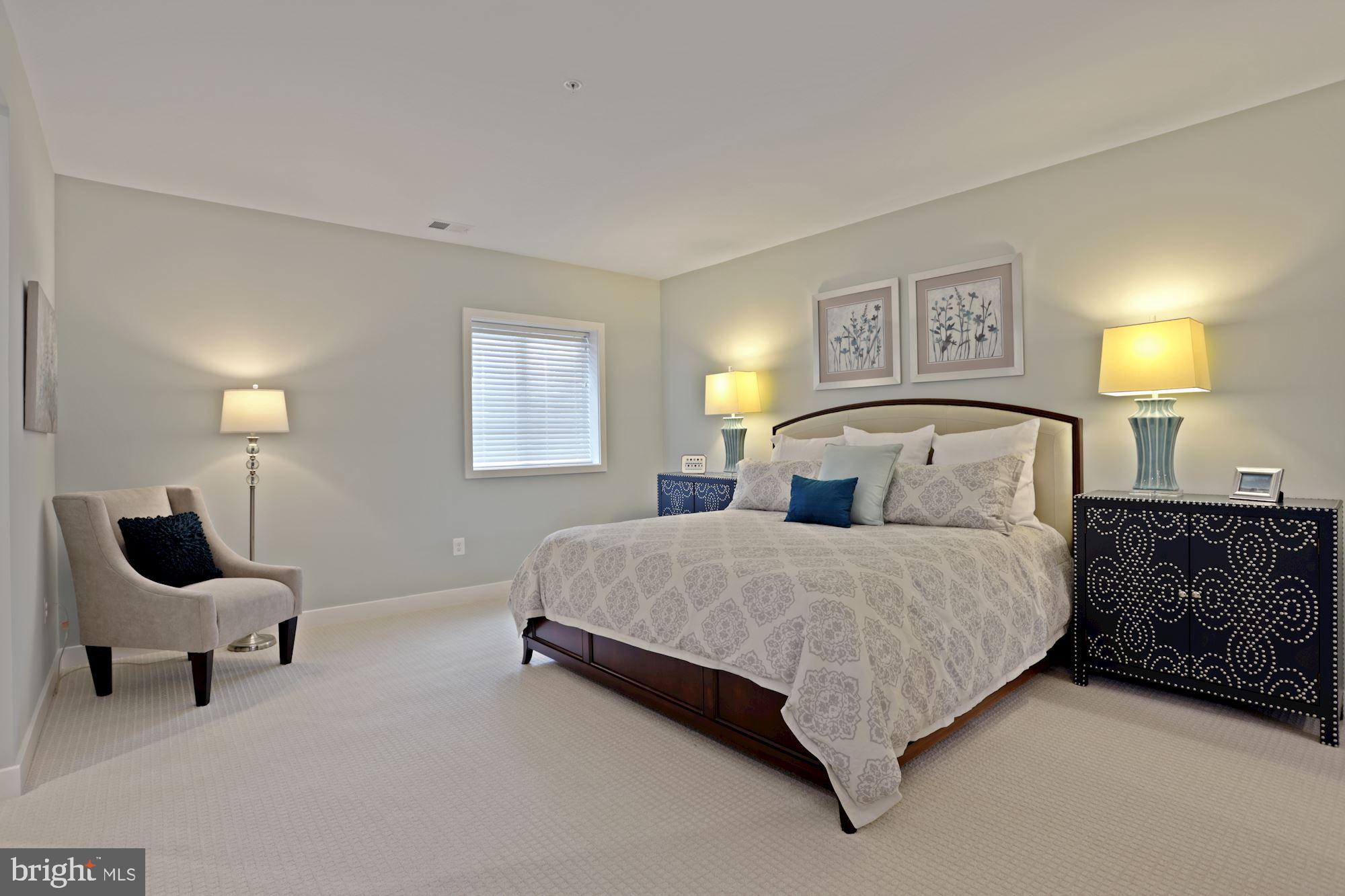 TWO RIVERS - Residential