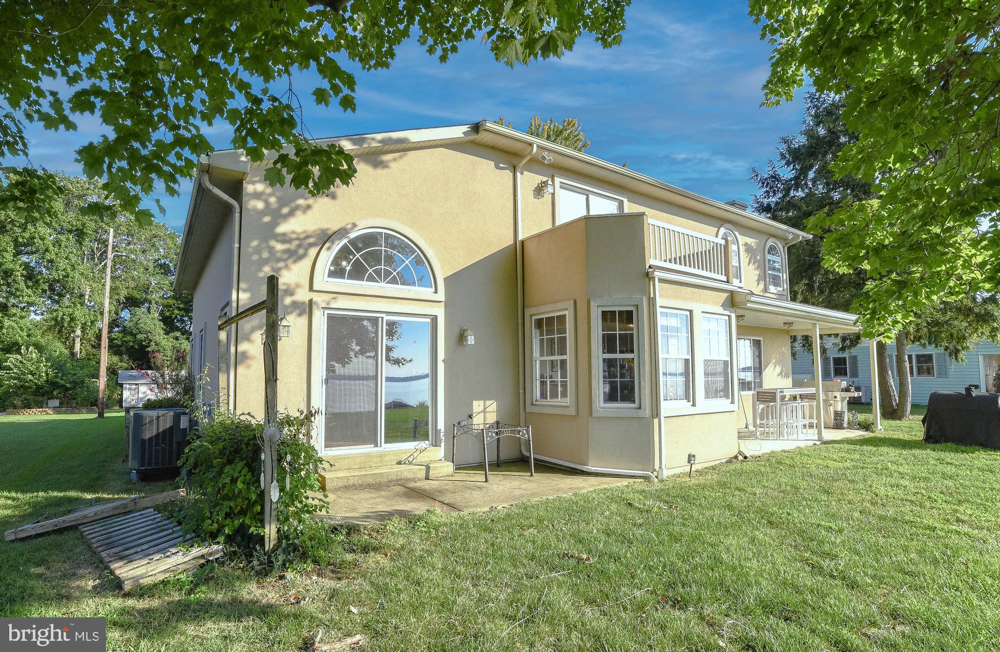 RAINBOW VILLAGE - Residential