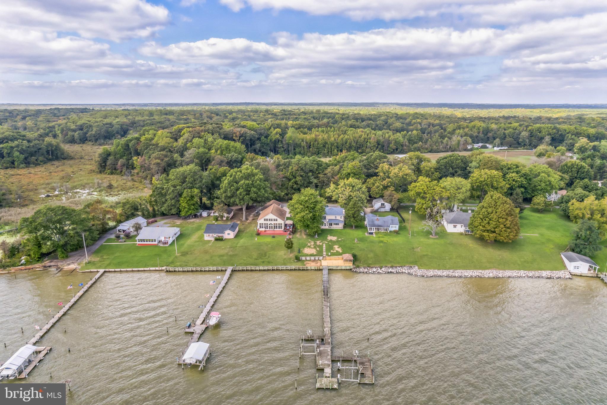 RAINBOW VILLAGE - Residential