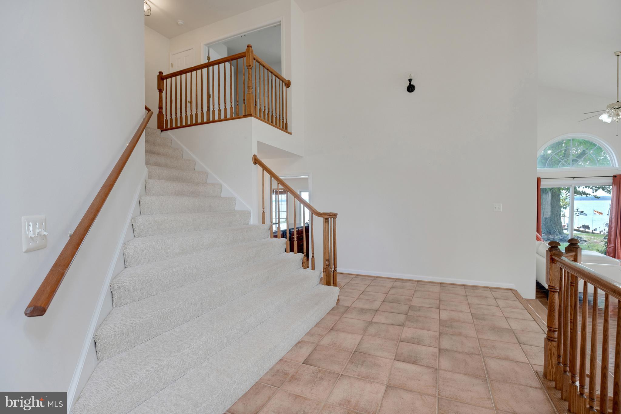 RAINBOW VILLAGE - Residential