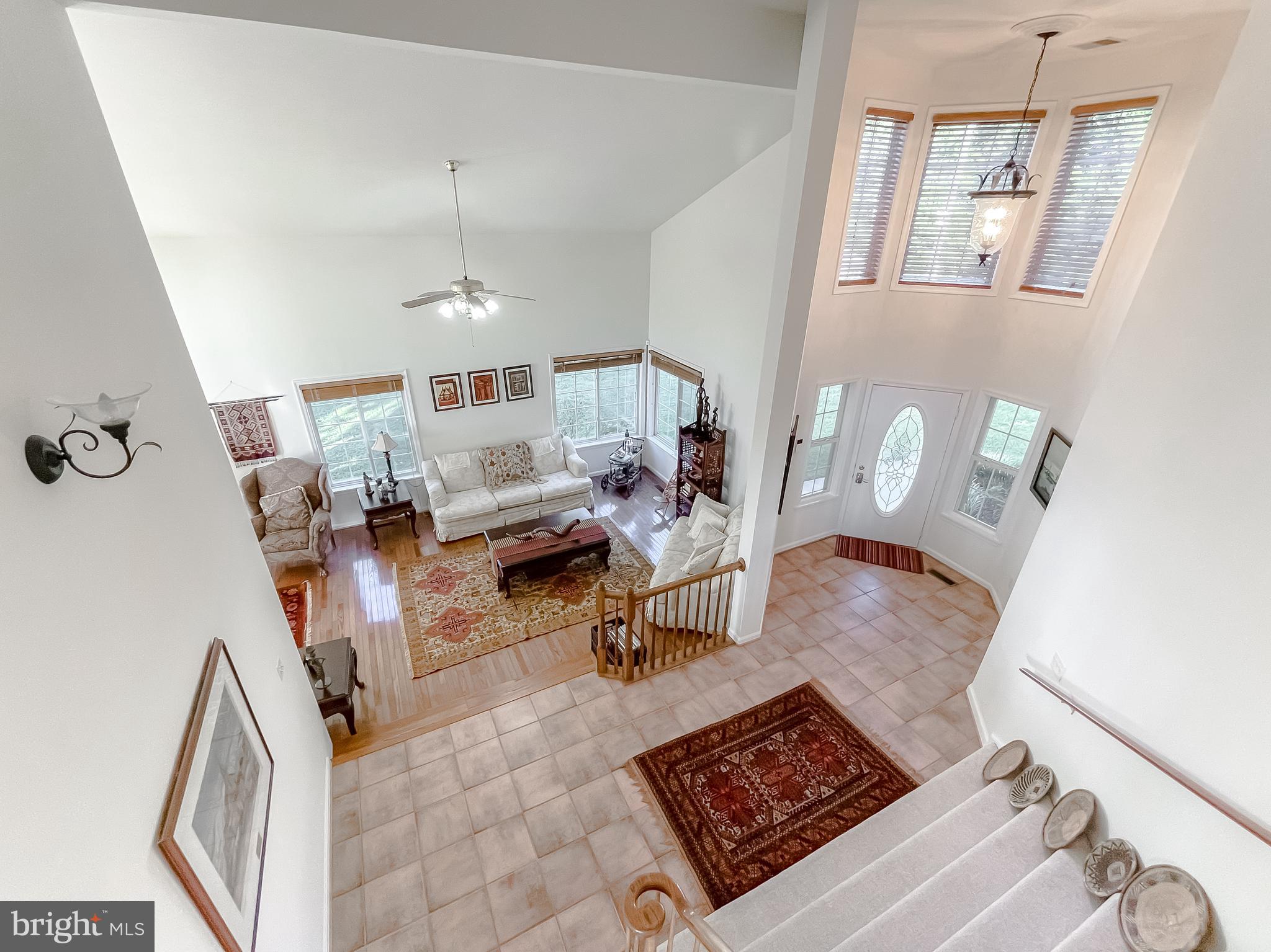 RAINBOW VILLAGE - Residential