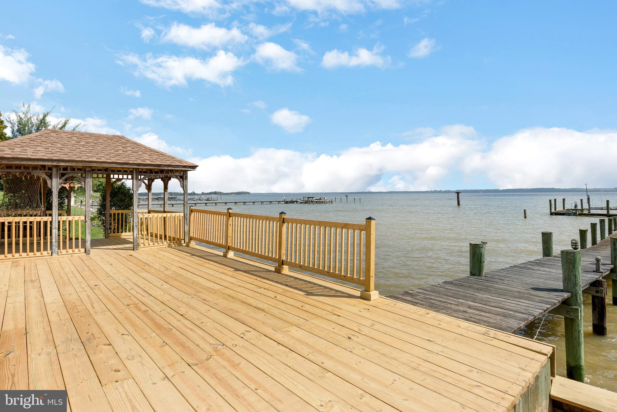 RAINBOW VILLAGE - Residential