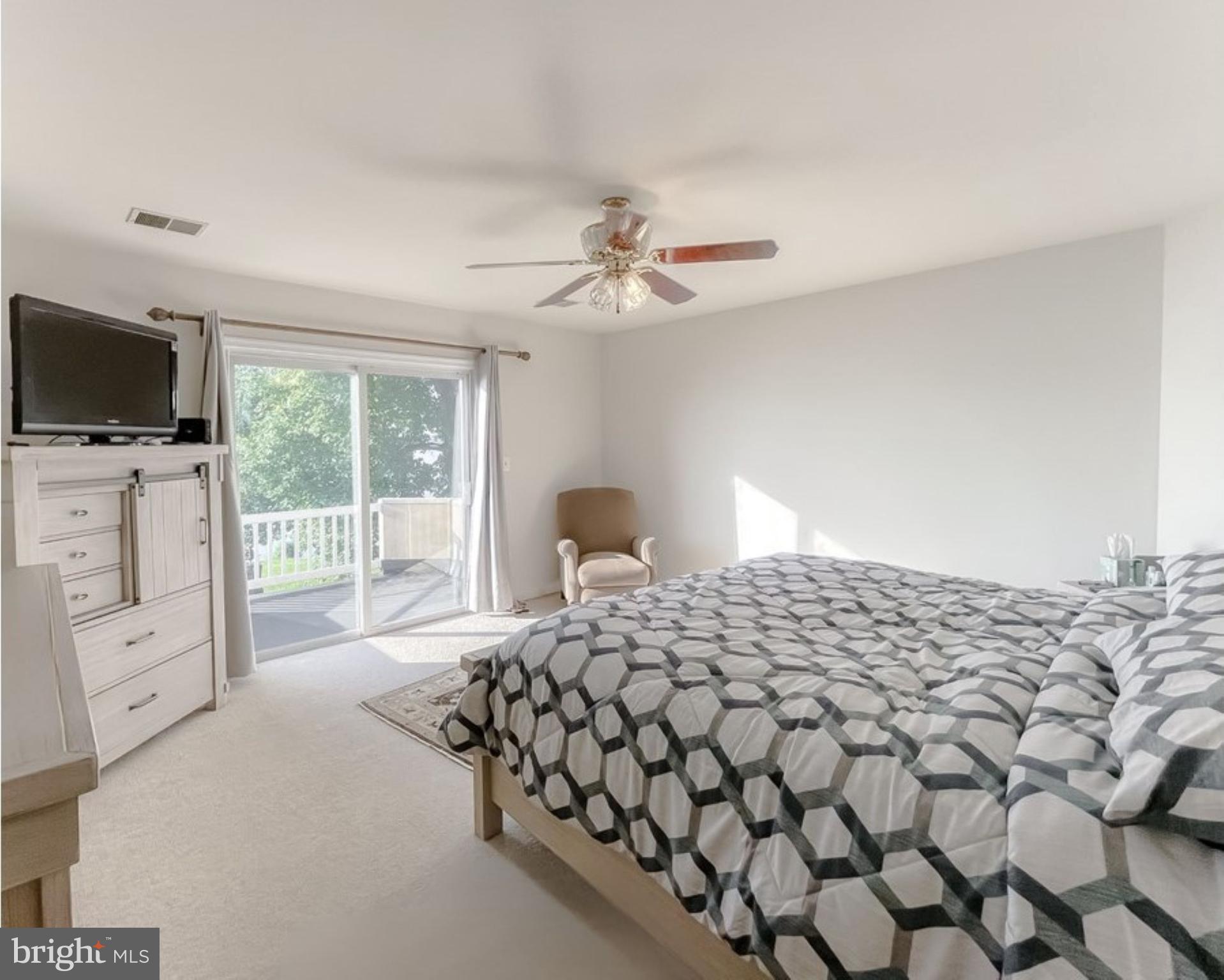 RAINBOW VILLAGE - Residential