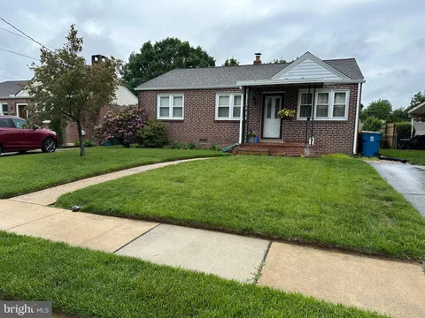 MLS: DENC2082236