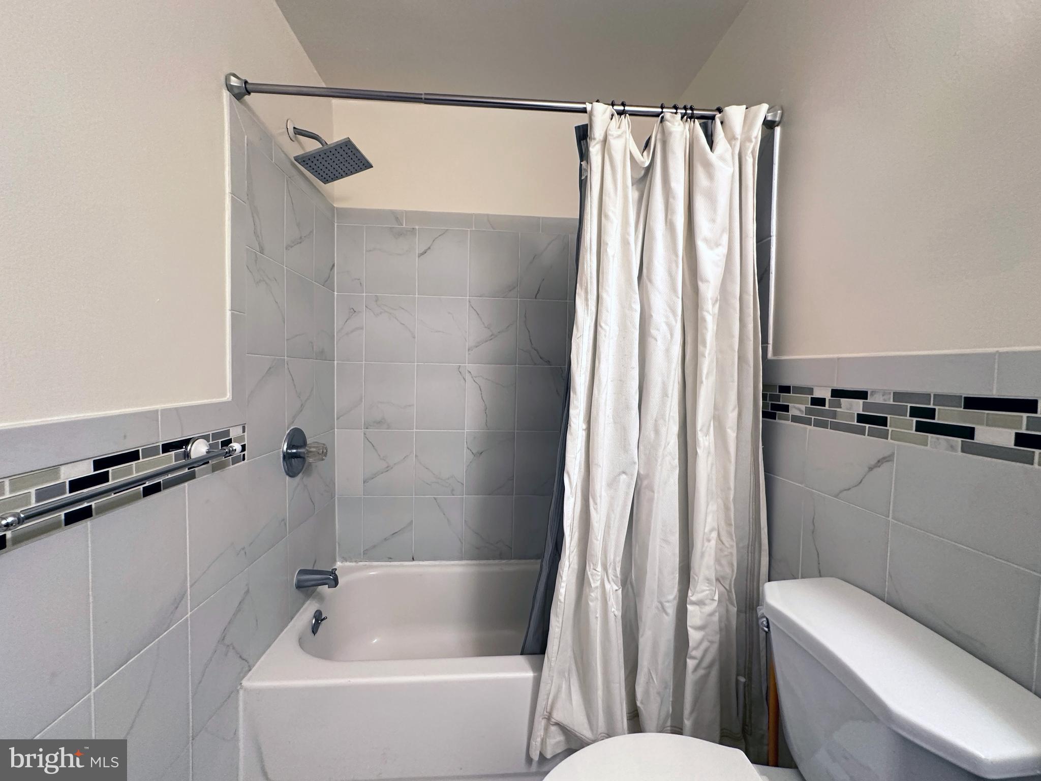 WEST POWELTON - Residential Lease