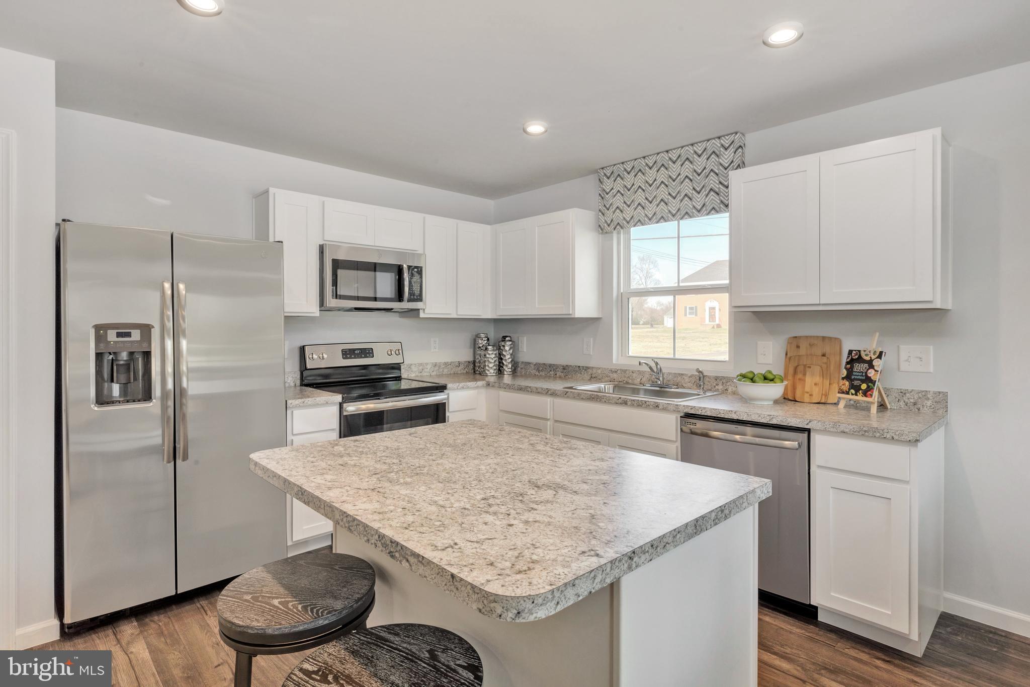 STONECREST - Residential