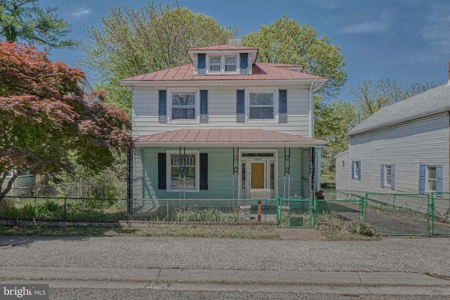 Welcome to 2820 Herkimer! This Home offers a unique opportunity to live in a single family home or utilize it as two separate units. As you enter the front of the home, you'll be welcomed by a spacious foyer/mudroom that leads into a large open concept living room and dining room, perfect for entertaining guests. The lower level updated kitchen boasts stainless steel appliances and is located in the rear of the home, providing a quiet and peaceful setting for cooking and meal prep. The centrally located en suite bedroom is perfect for those seeking privacy and comfort.

The upper level features a primary en suite bedroom, a secondary bedroom, and a large living/dining room. 
An upper kitchen is also located in the rear of the home, offering a serene setting for cooking and relaxation.
This home also features a large attic and basement, providing ample storage space for all your needs. There is a fenced driveway plus street-side parking that makes parking a breeze, while offering added security and privacy.

Don't miss out on the chance to make this beautiful home yours, with the flexibility to live in a single family home or as two separate units. Schedule a tour today and experience all that 2820 Herkimer has to offer!