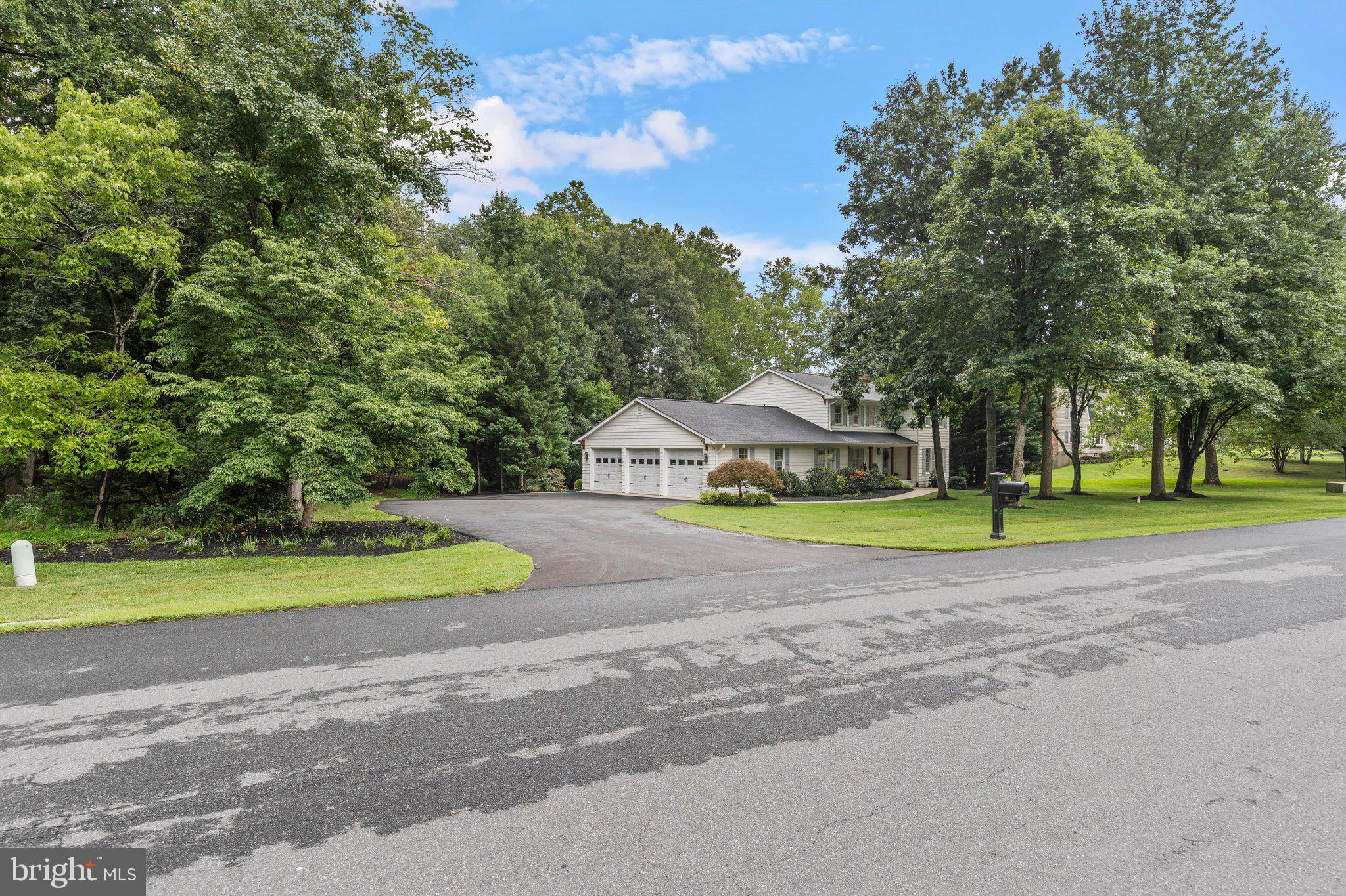 687 SANTA MARIA LANE
