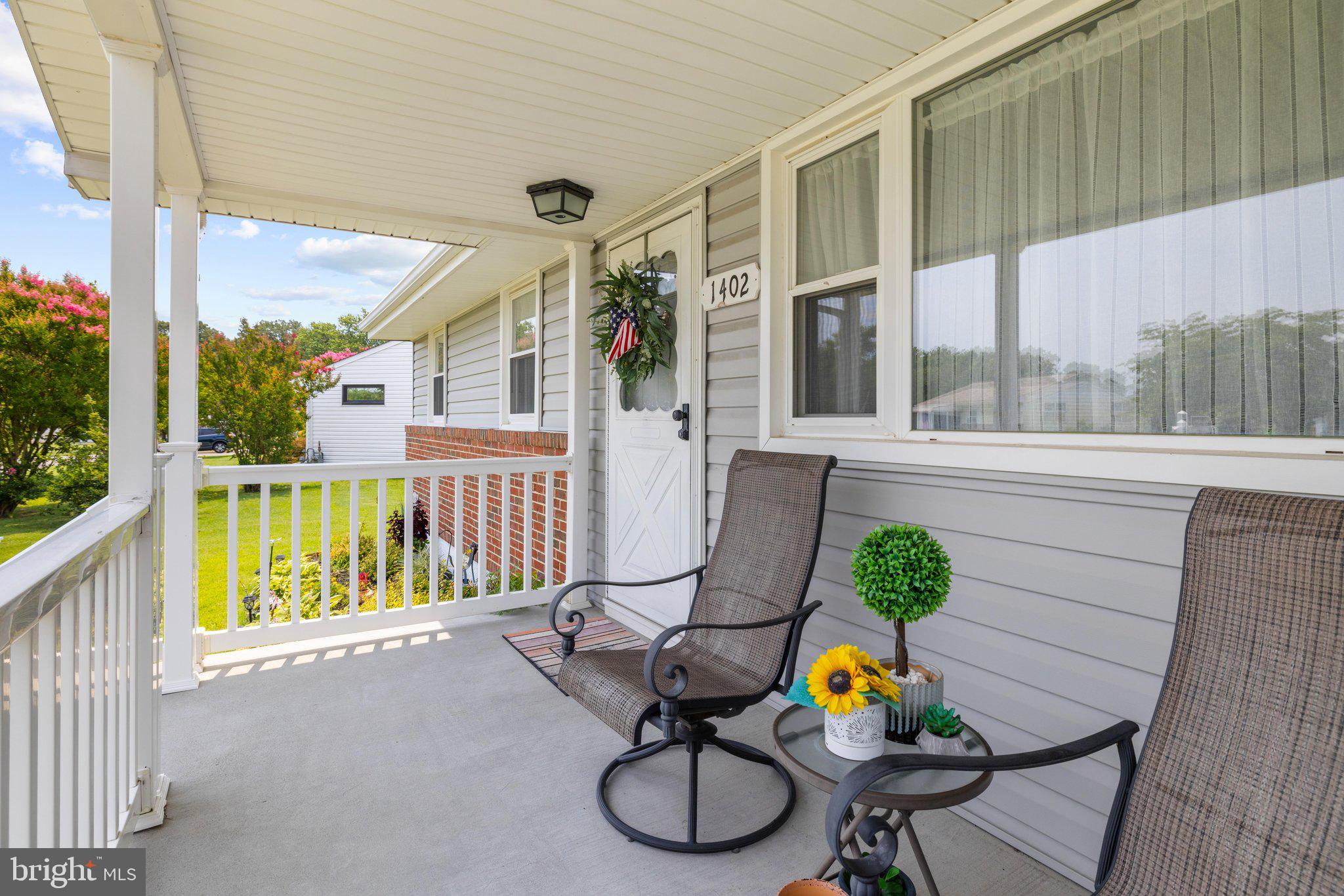1402 SCANLAN DRIVE