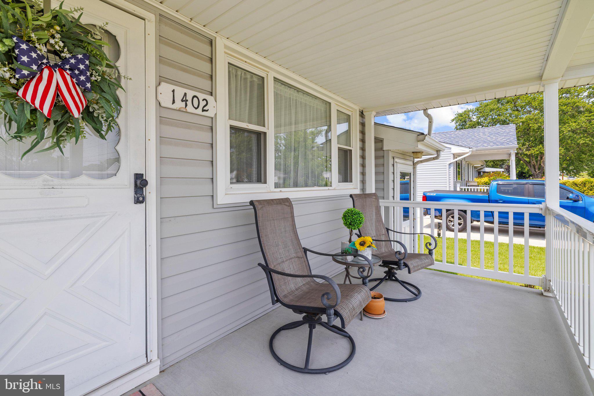 1402 SCANLAN DRIVE