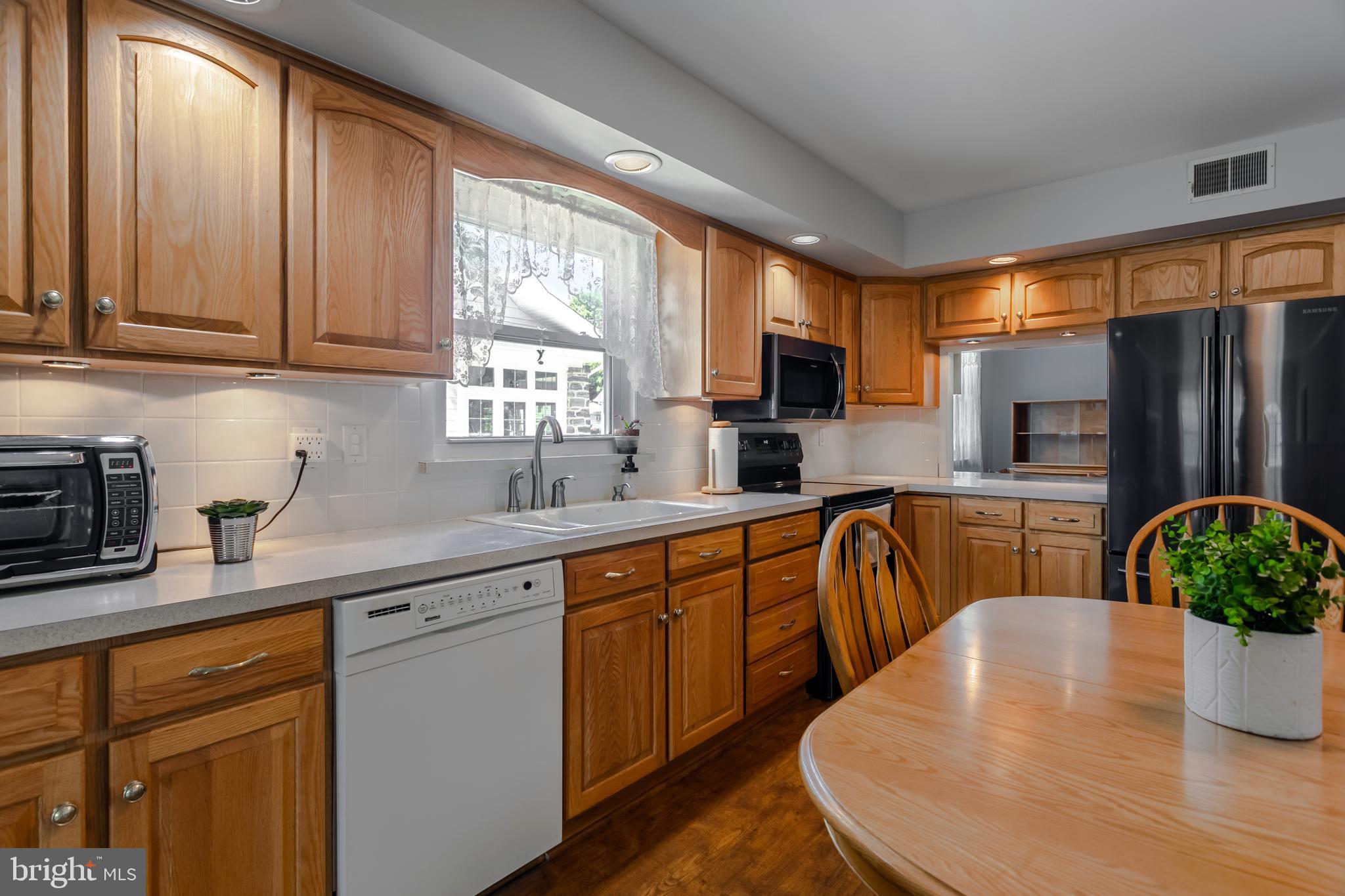 BROOKLINE - Residential