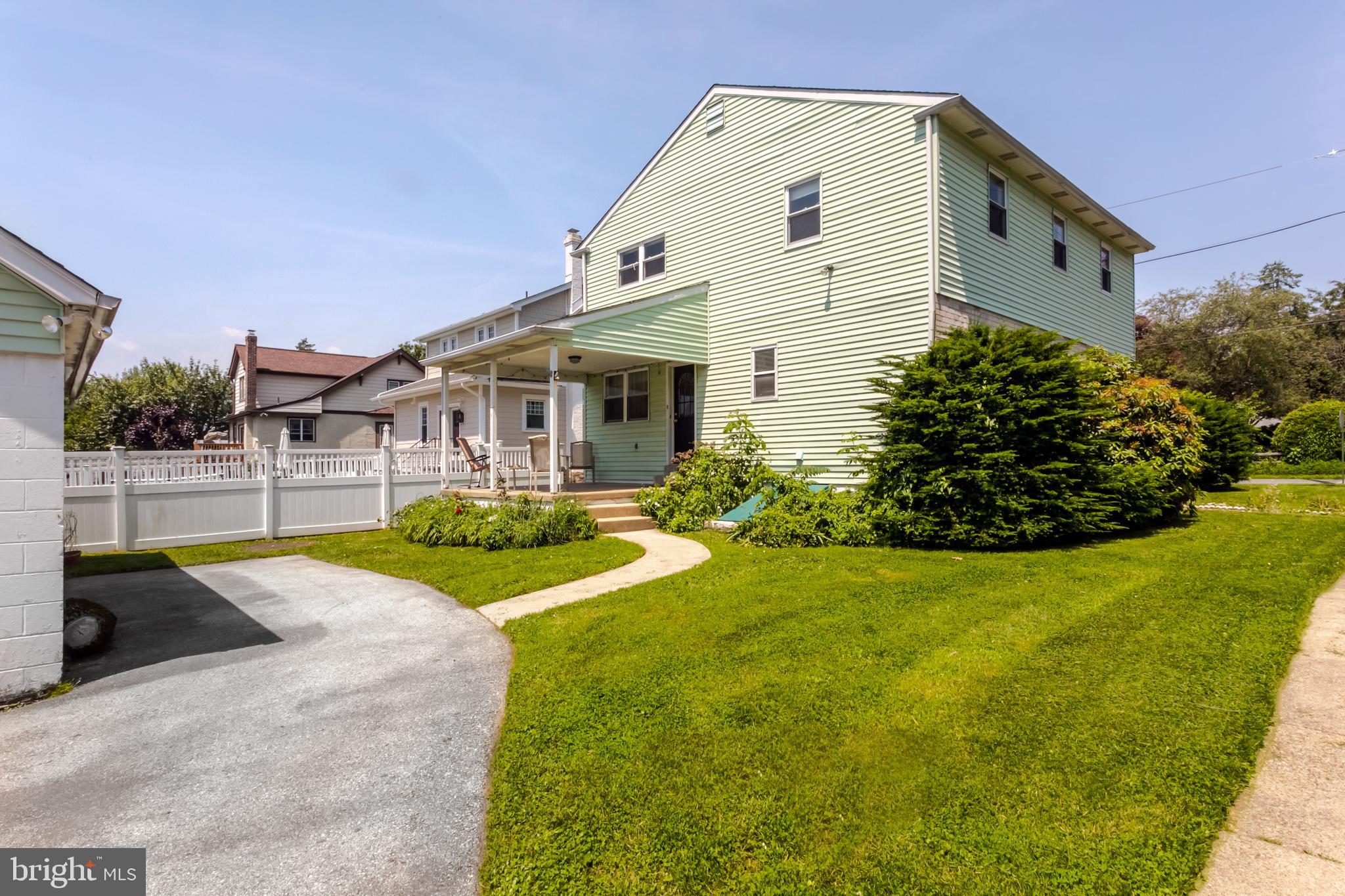 BROOKLINE - Residential