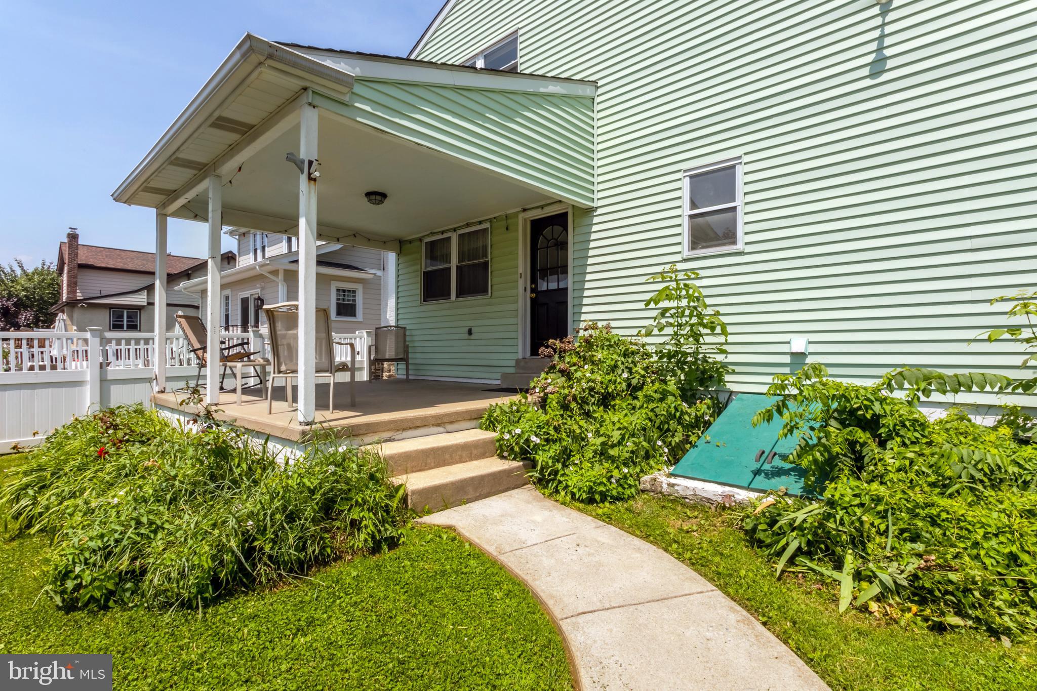 BROOKLINE - Residential