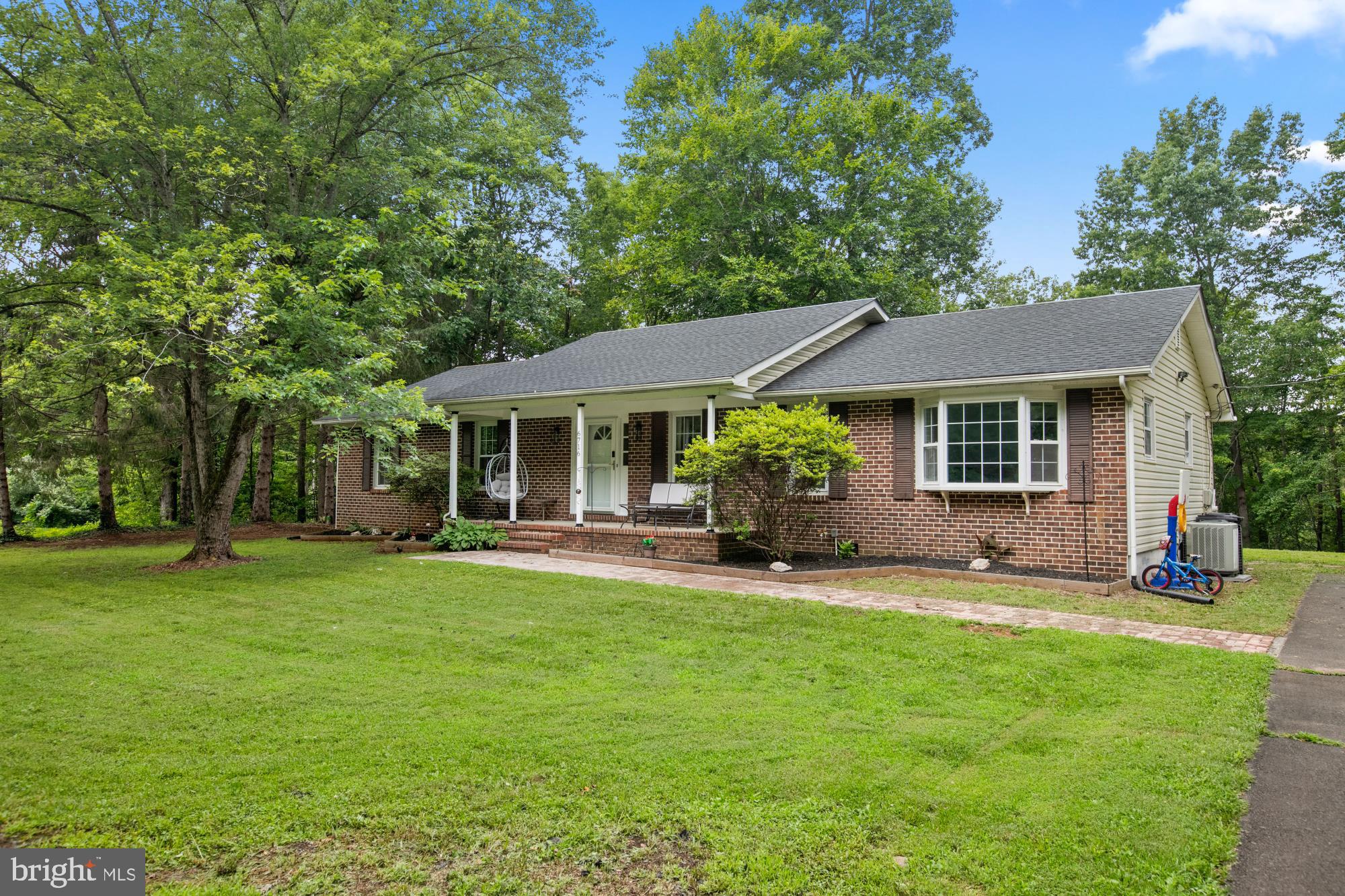 6716 RIVER ROAD