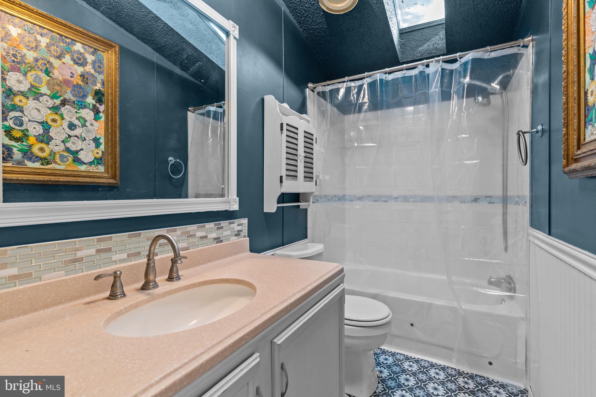 PENNWOOD CROSSING - Residential