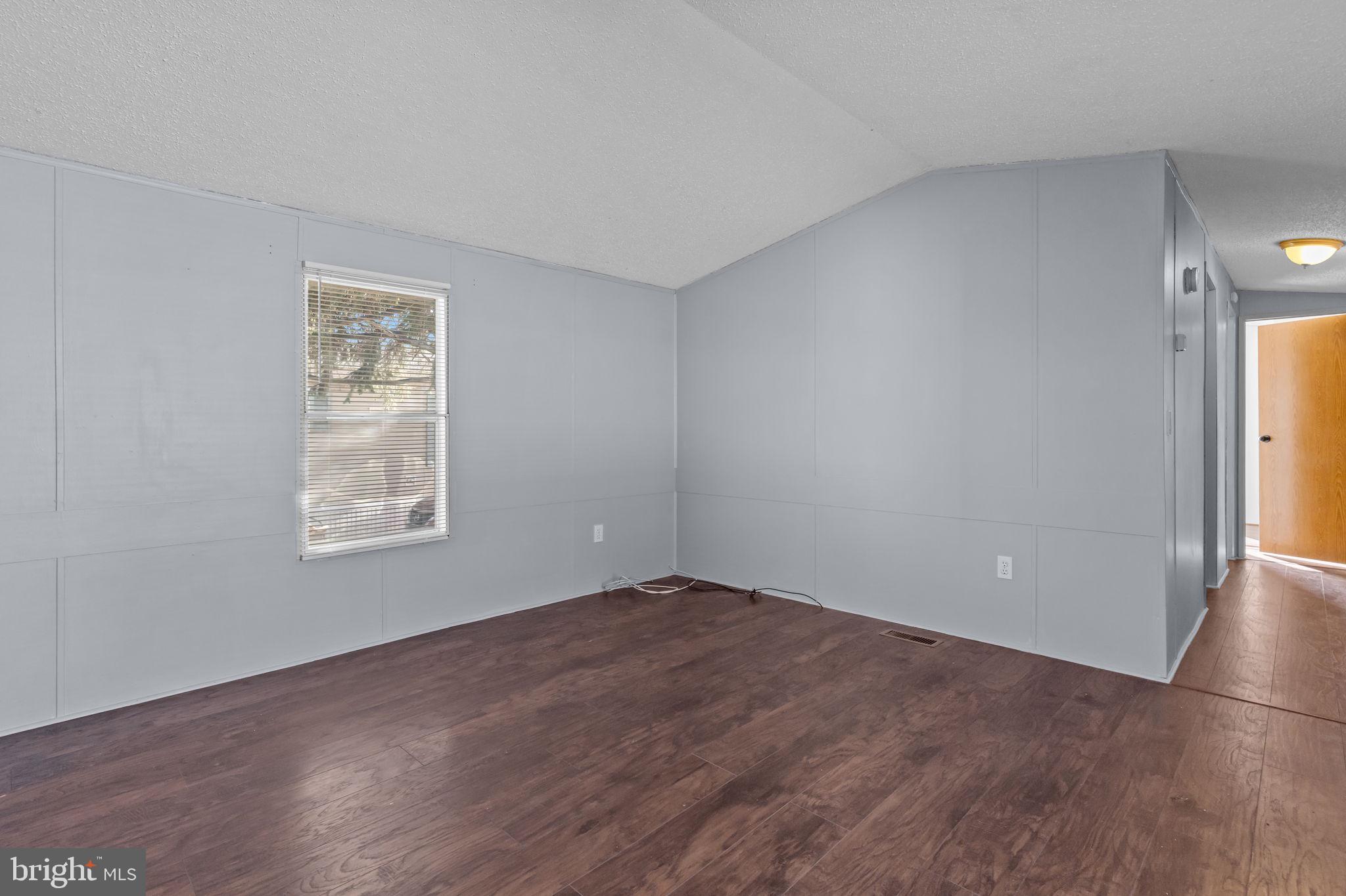 PENNWOOD CROSSING - Residential