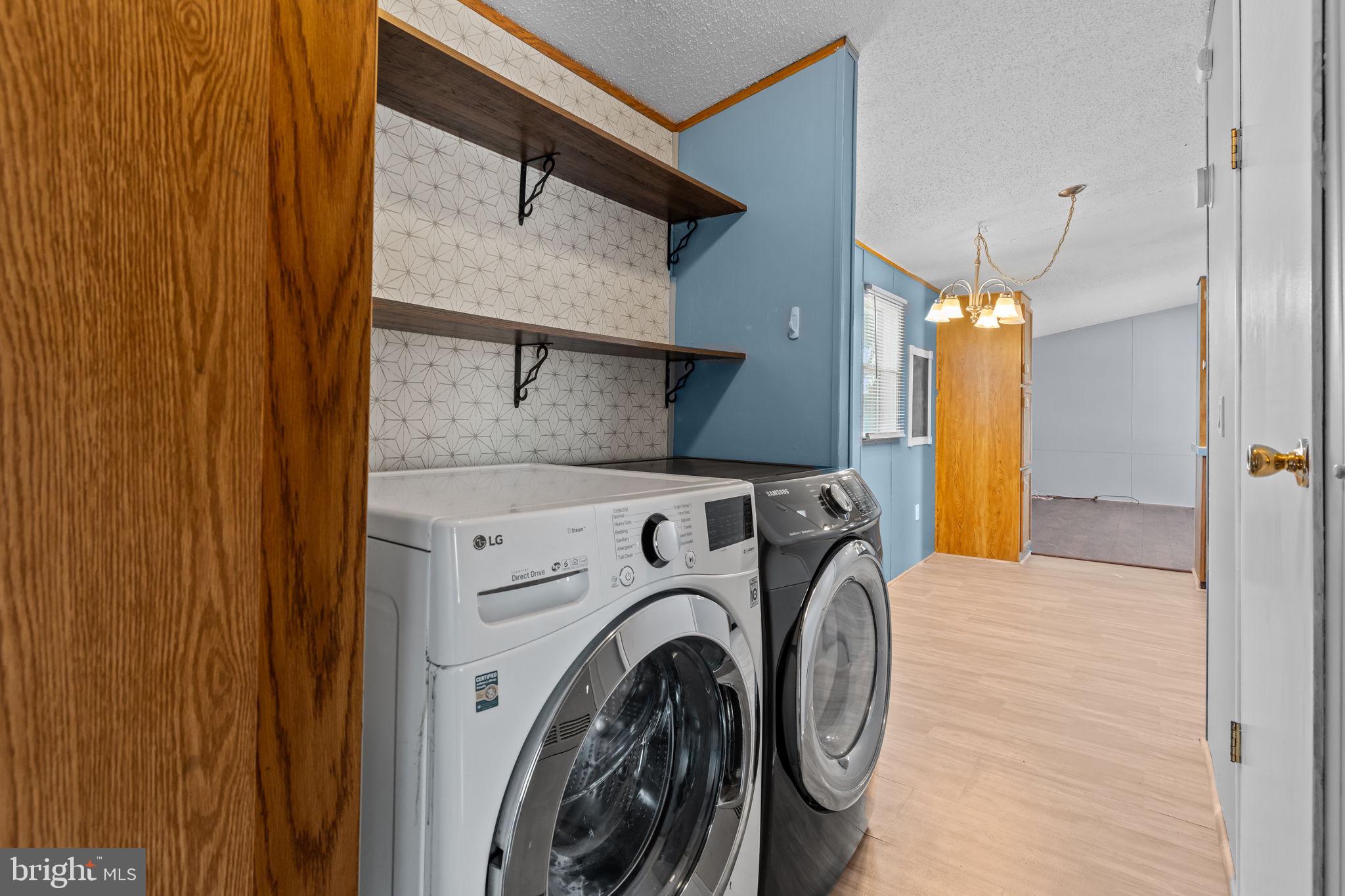 PENNWOOD CROSSING - Residential