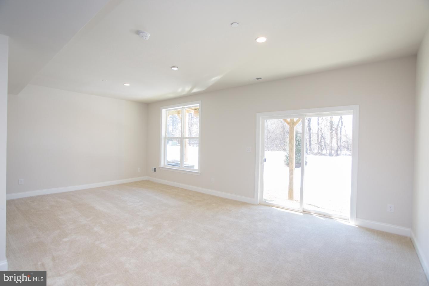 TOWNES AT CHESTER SP - Residential