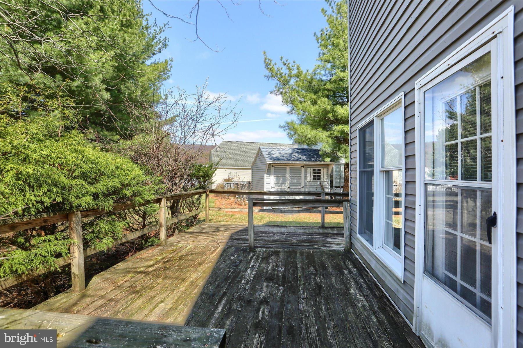 BLUE MEADOW FARMS - Residential