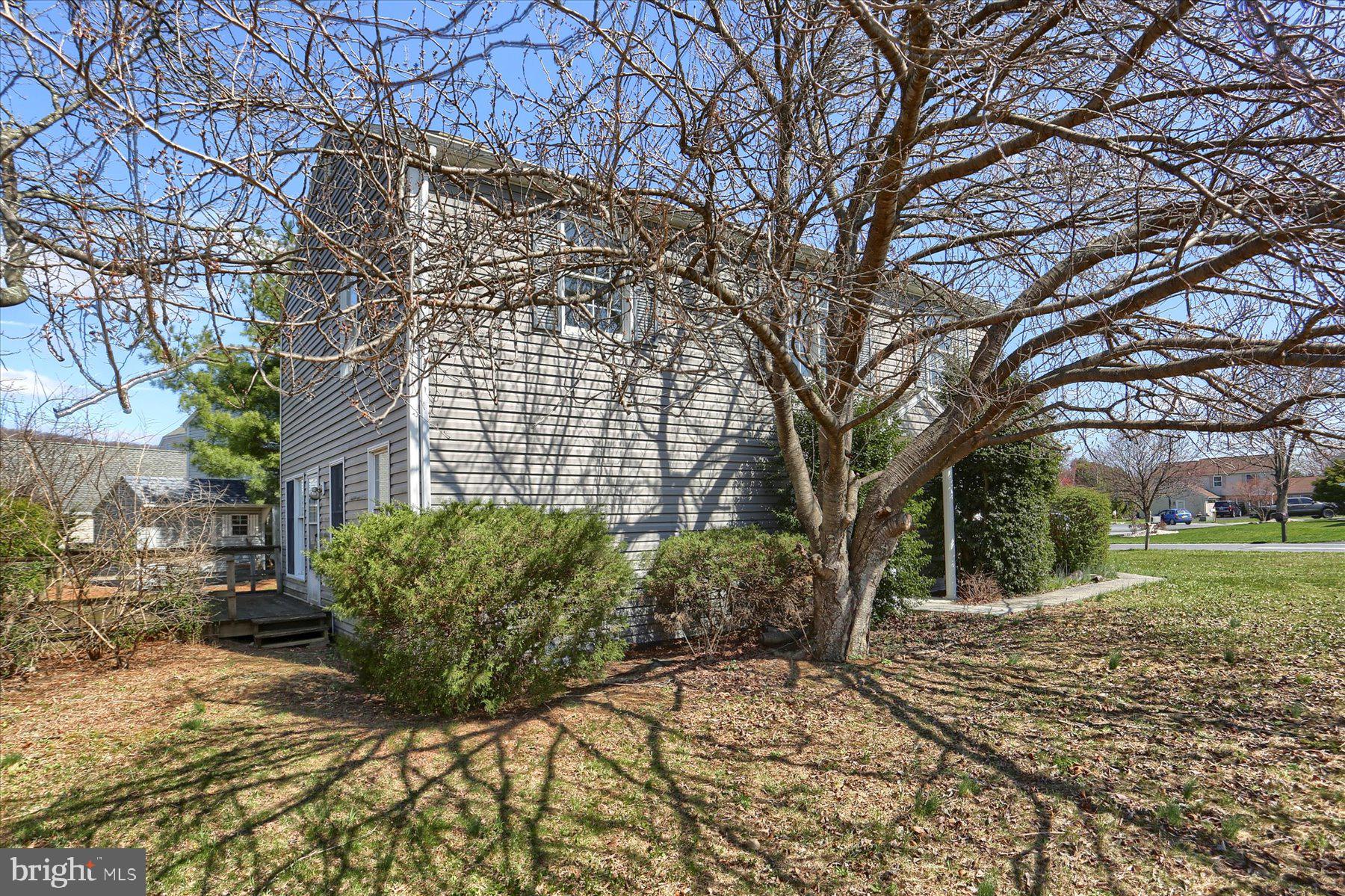 BLUE MEADOW FARMS - Residential