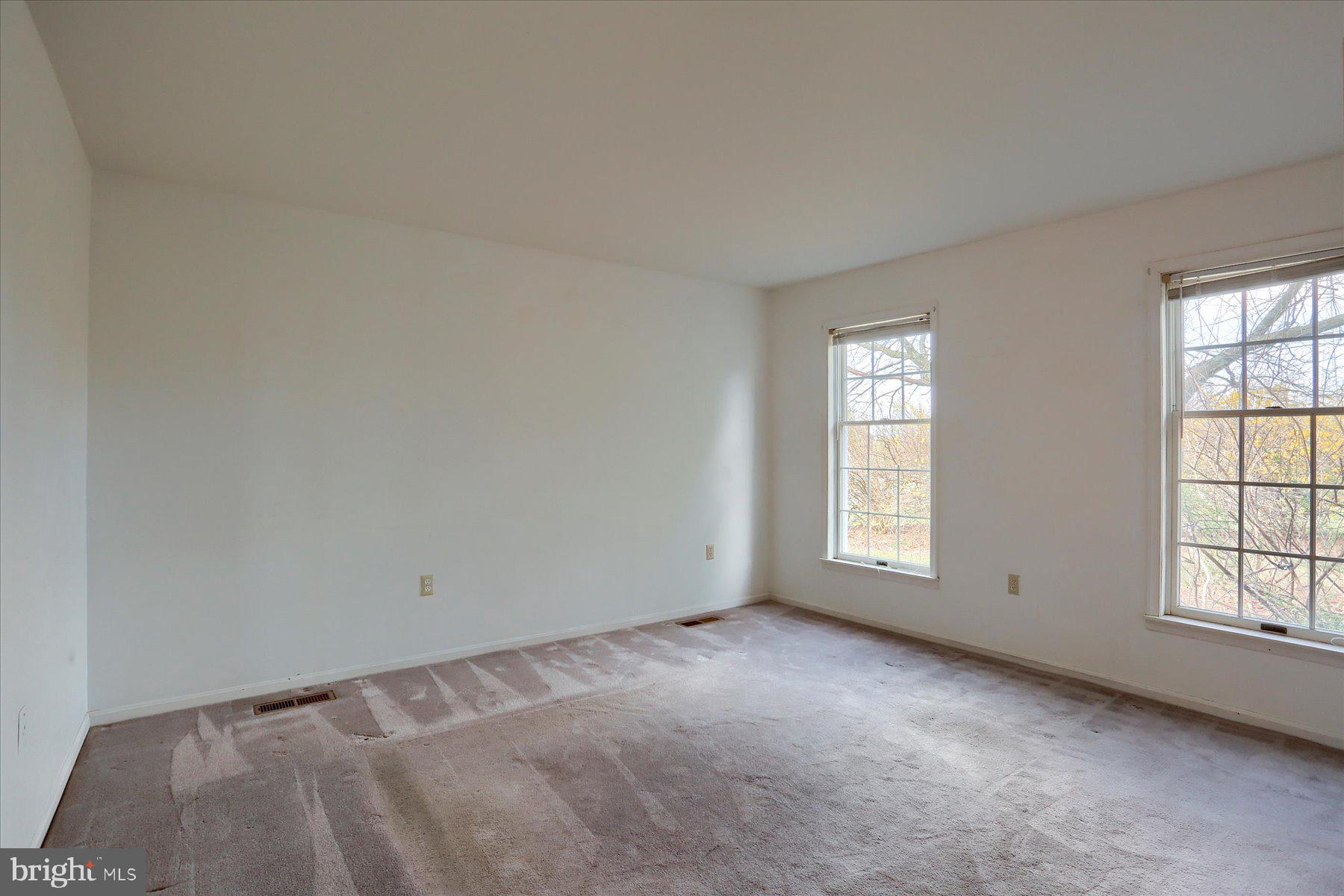 BLUE MEADOW FARMS - Residential