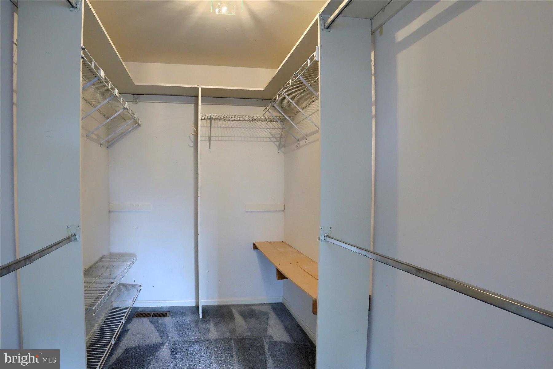 BLUE MEADOW FARMS - Residential