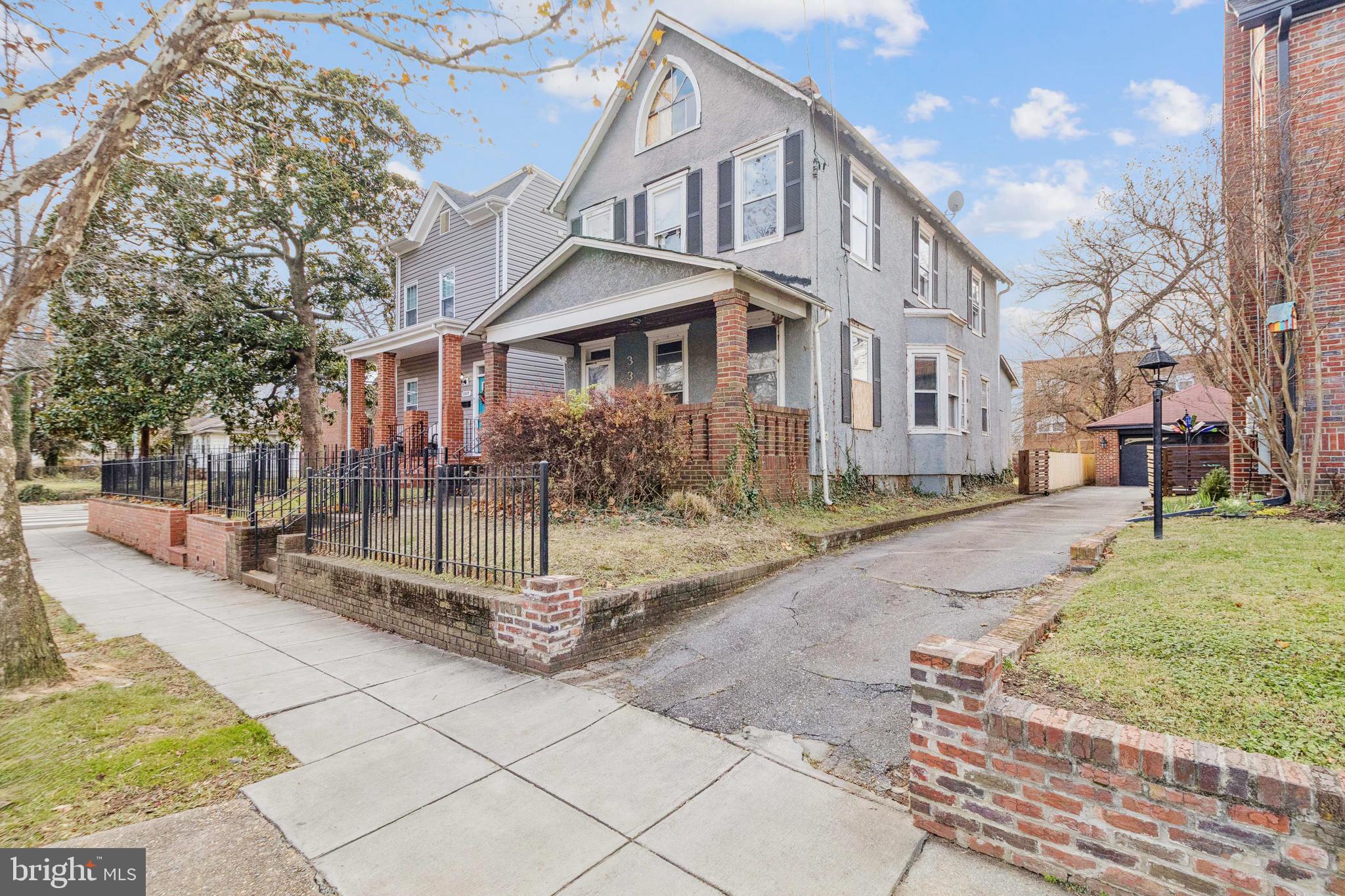 3335 5TH STREET SE