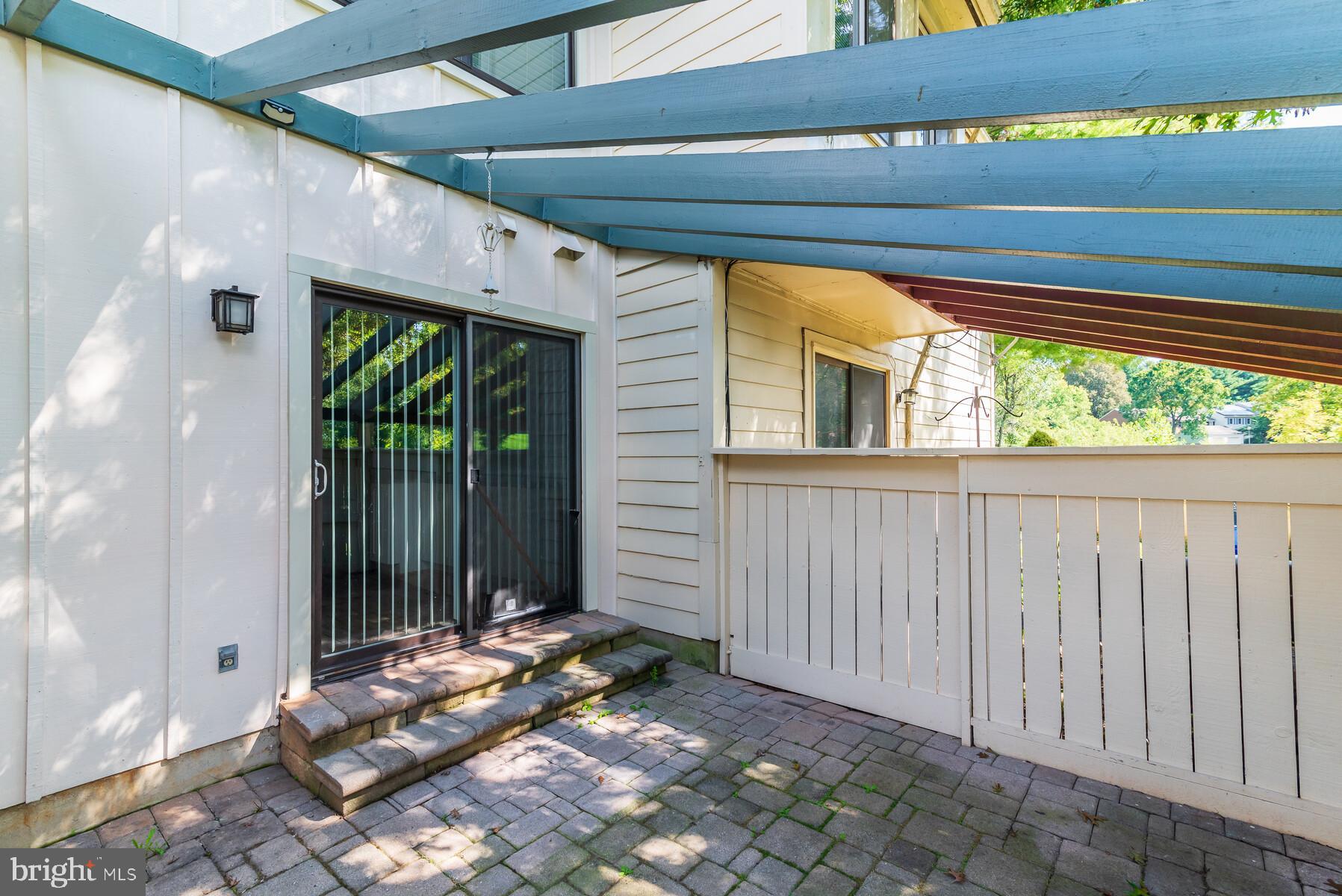 OVERLEA - Residential Lease