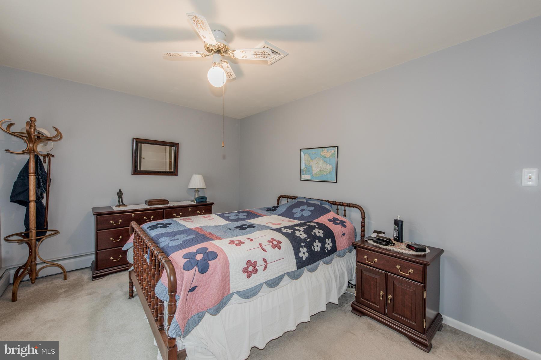 HOWARD HEIGHTS - Residential