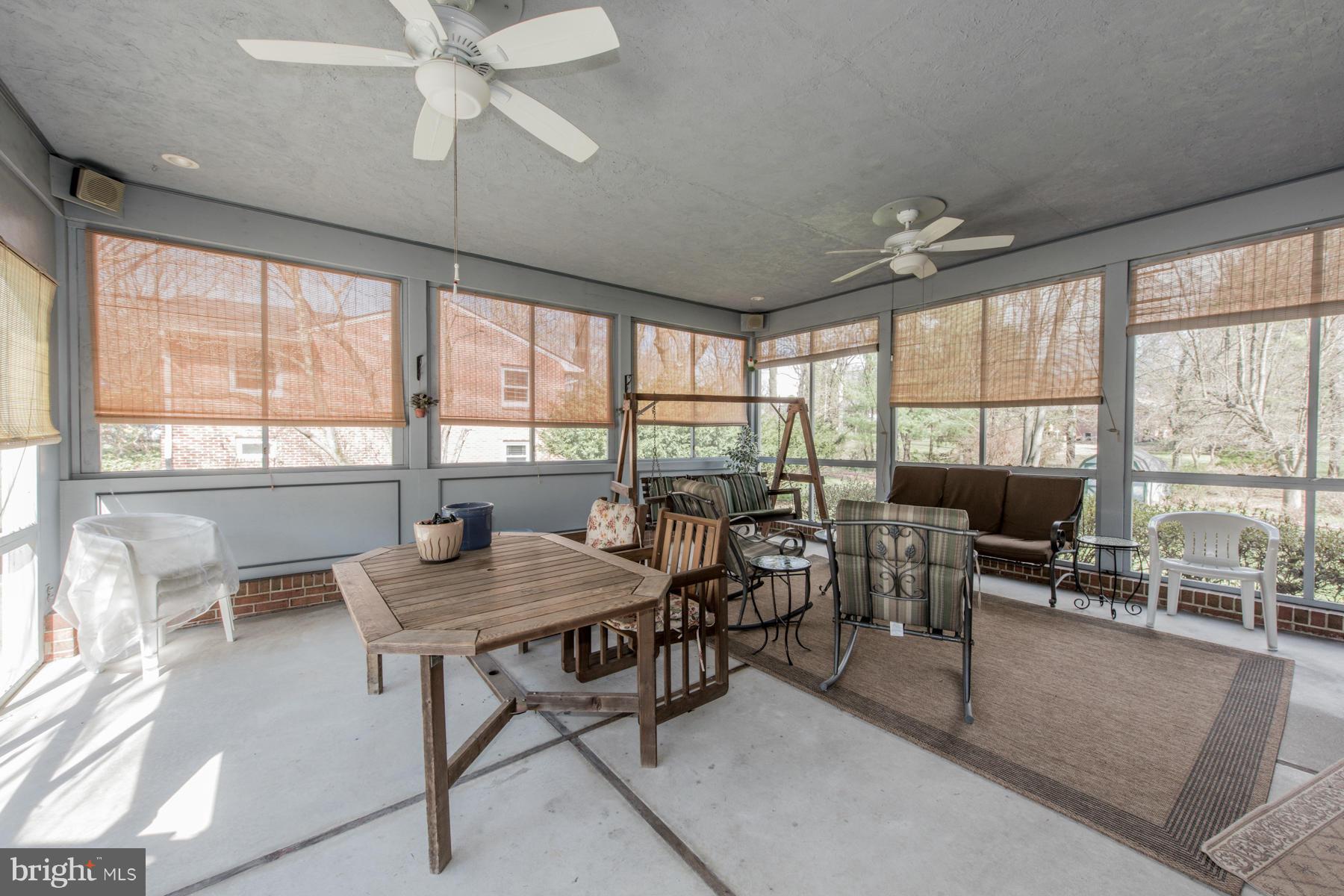 HOWARD HEIGHTS - Residential