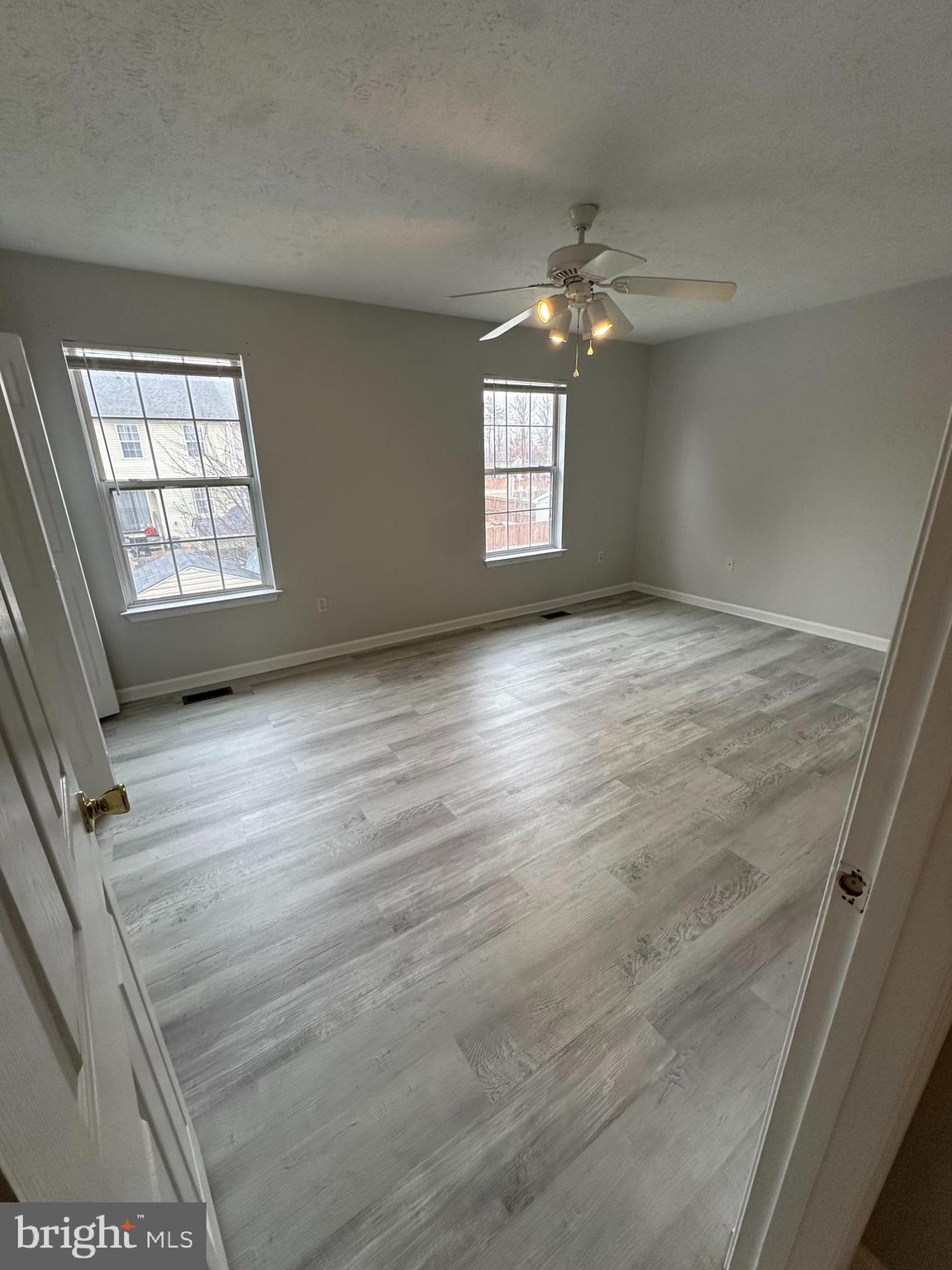 VILLAGE AT SHERANDO - Residential Lease