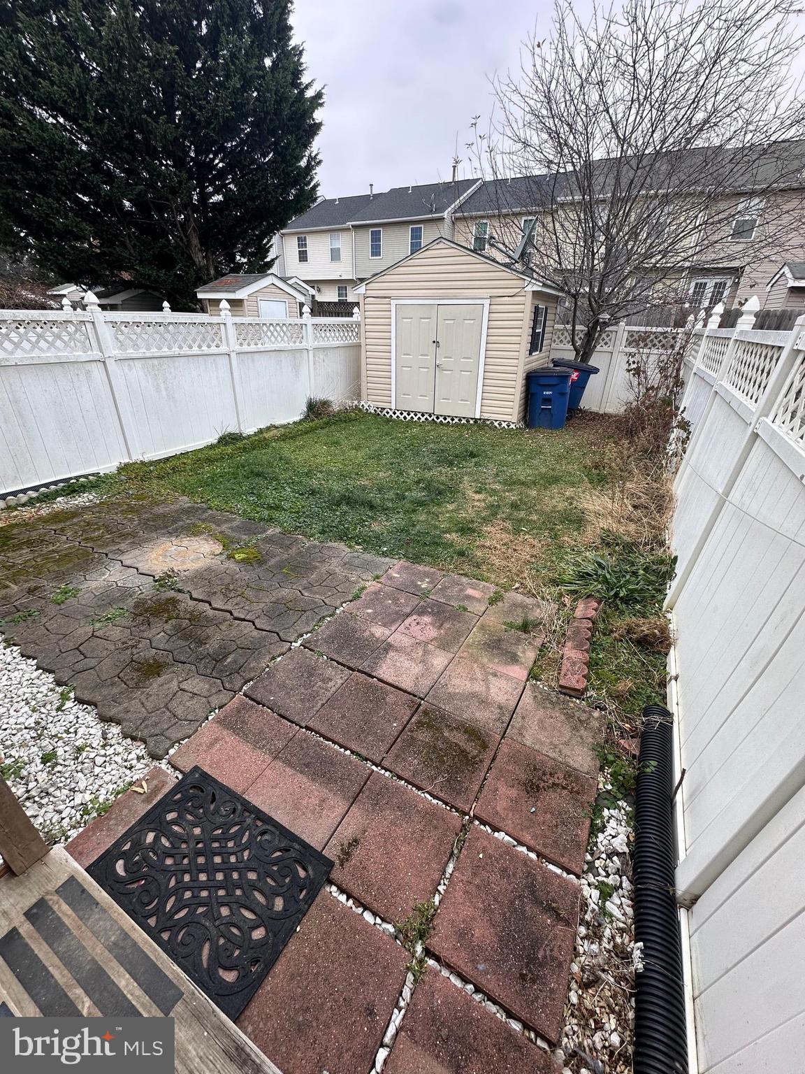 VILLAGE AT SHERANDO - Residential Lease