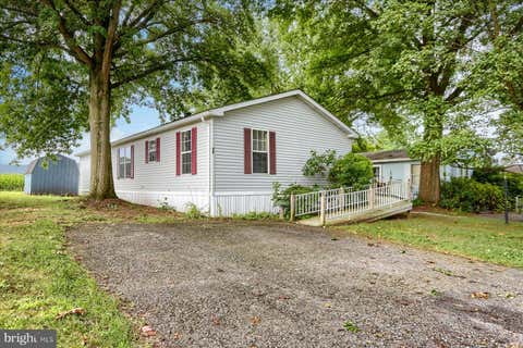 Mobile Home For Sale - 18 Midland Drive<br/> Dauphin County, MILLERSBURG, PA 17061