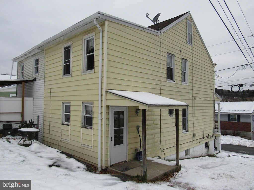 Photo of 60 Cadbury Street, POTTSVILLE, PA 17901 (MLS # PASK2024768)