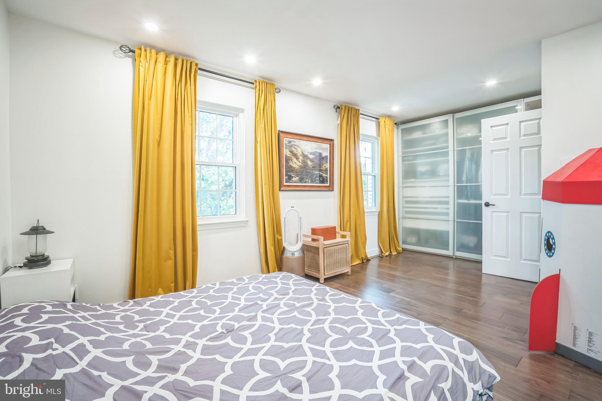 WINDING BROOK - Residential