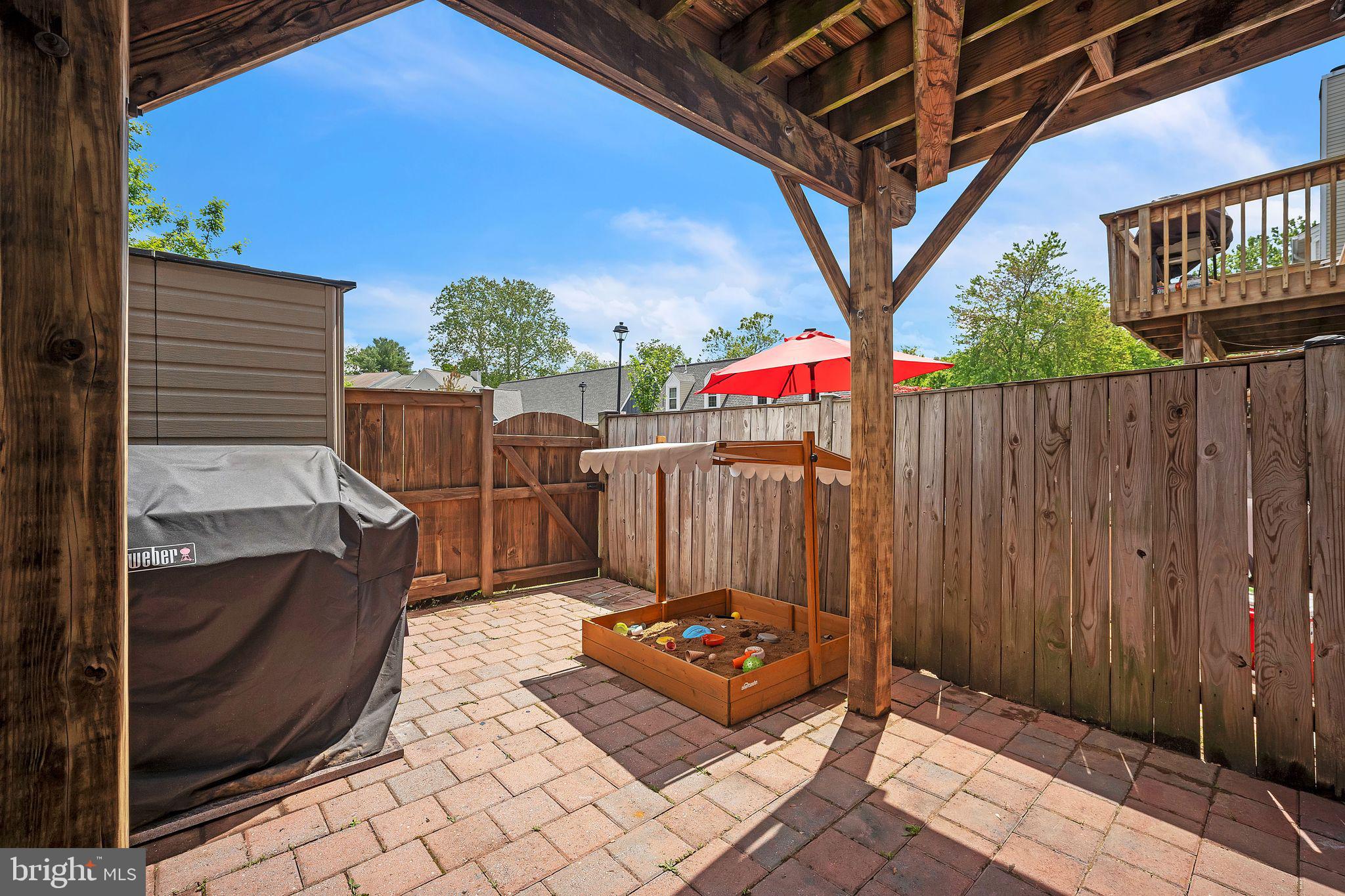 WINDING BROOK - Residential