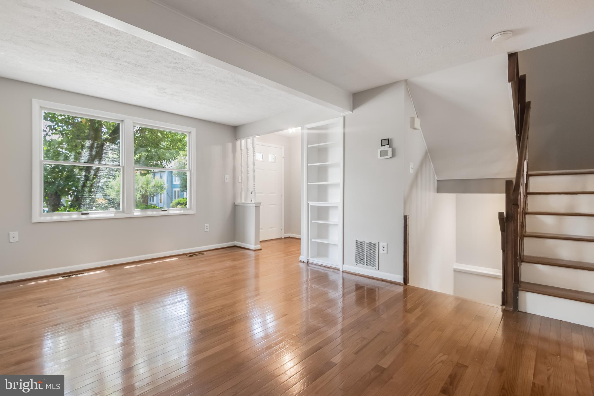 SADDLE CREEK - Residential