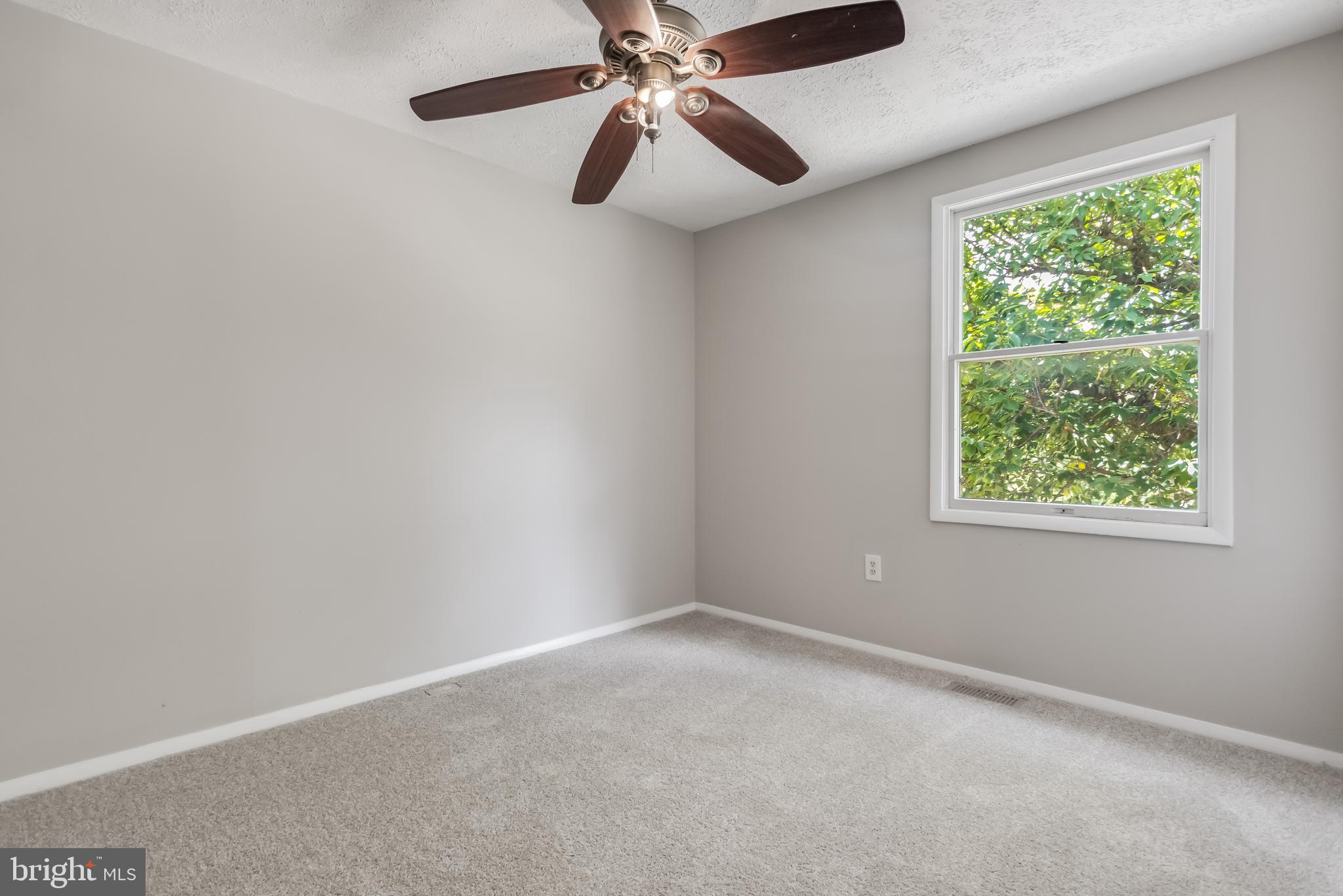 SADDLE CREEK - Residential