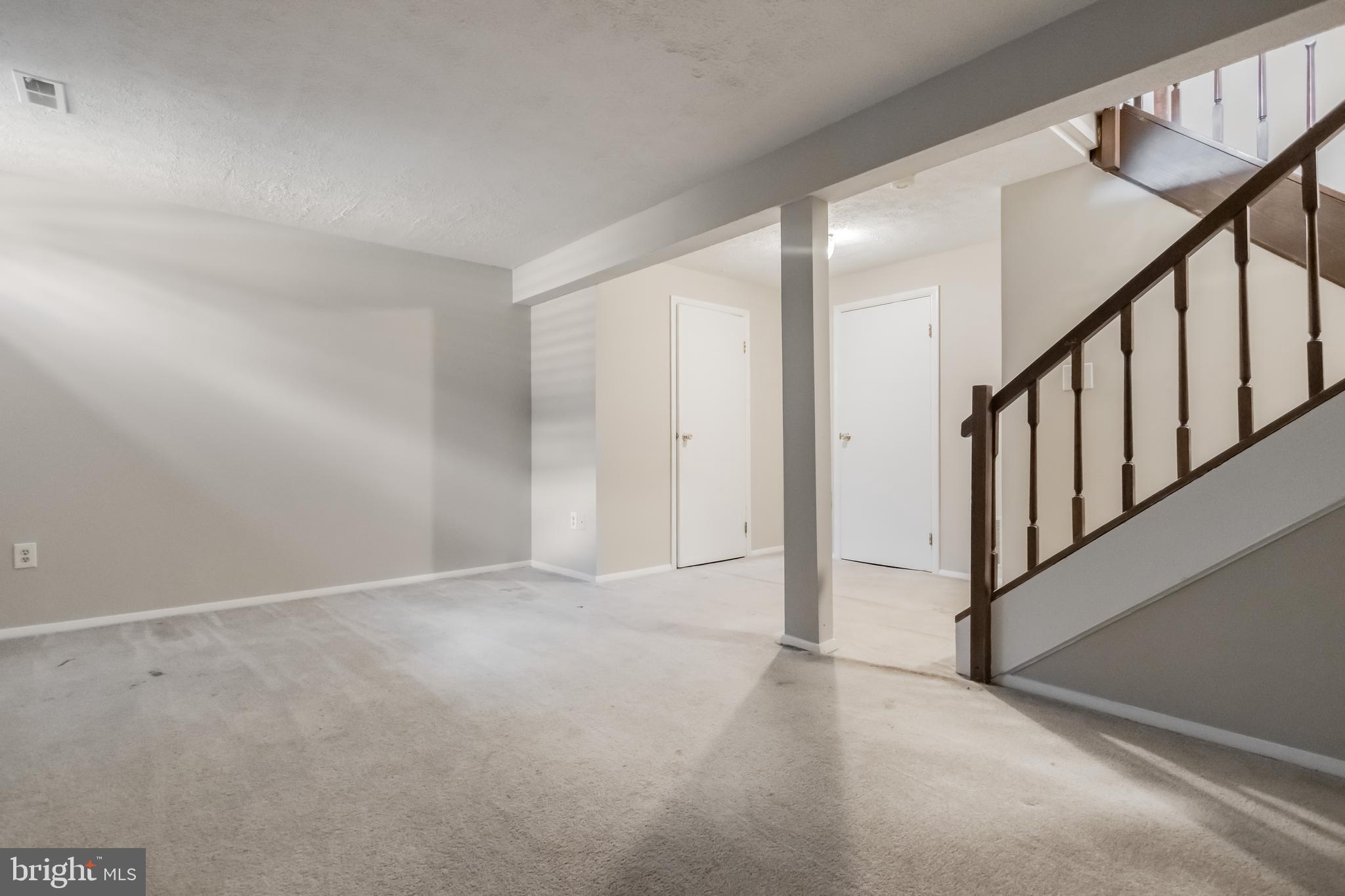 SADDLE CREEK - Residential