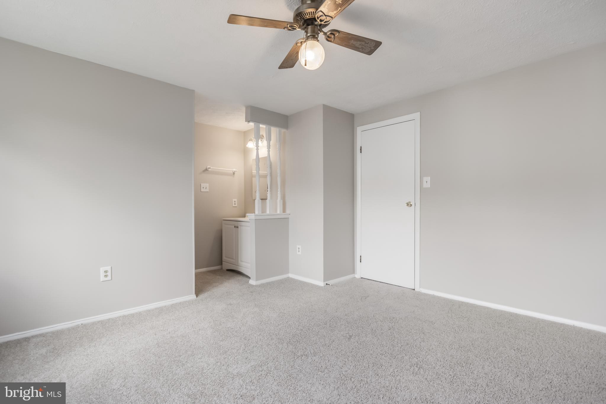 SADDLE CREEK - Residential