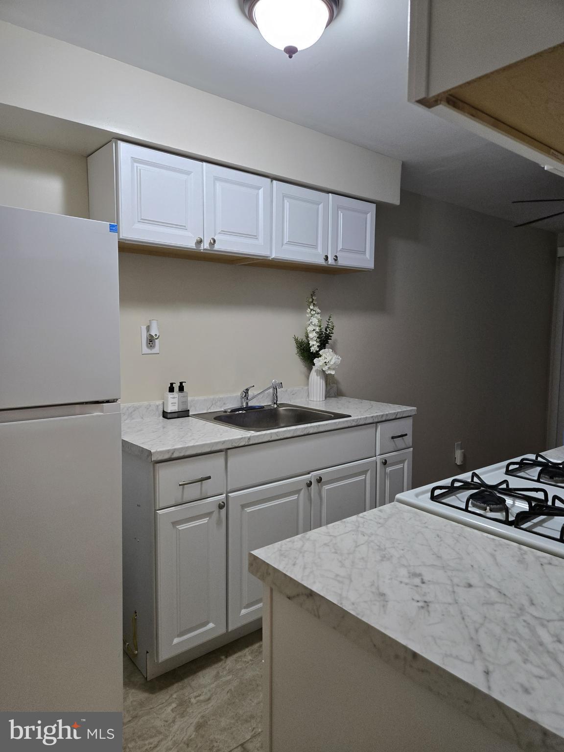 MORRELL PARK - Residential Lease