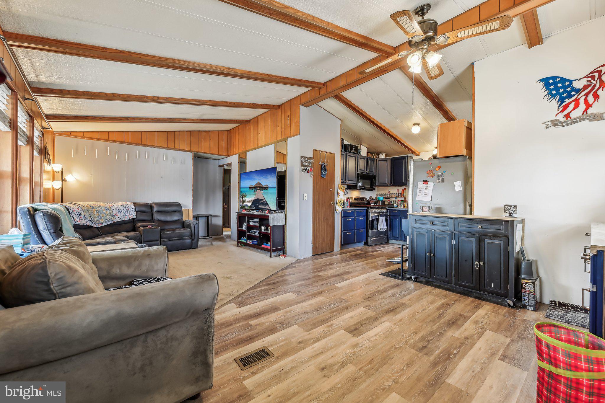 FETROW ACRES - Residential