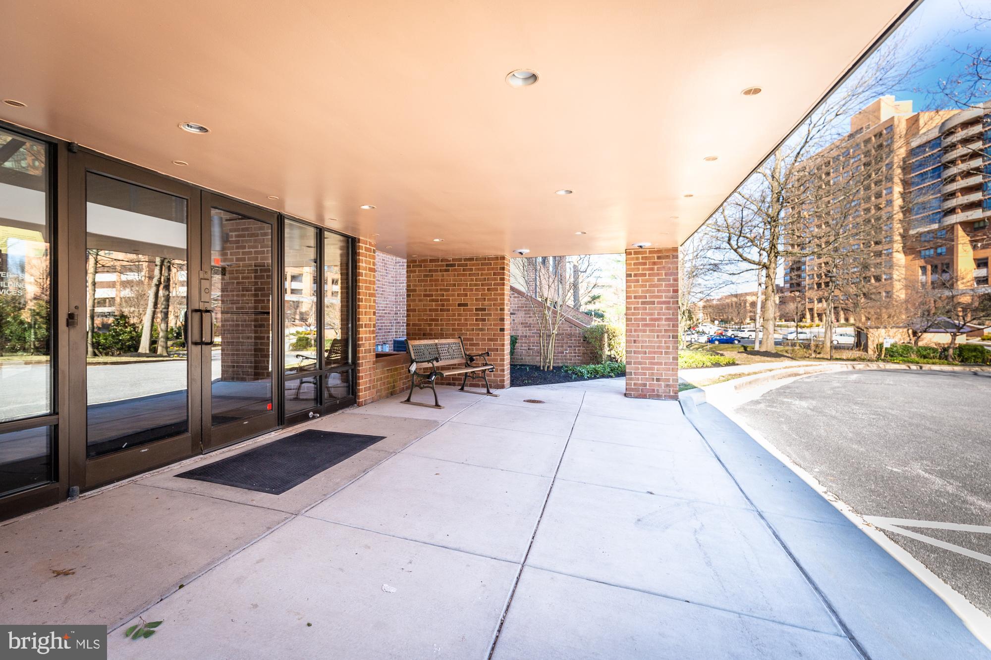 TOWSONGATE - Residential