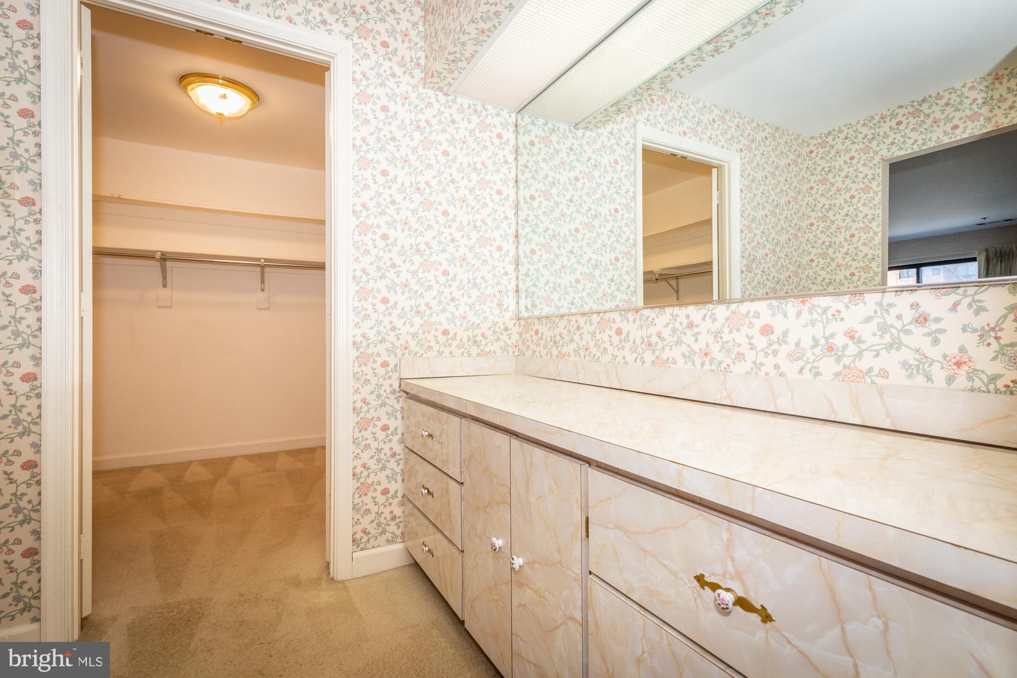 TOWSONGATE - Residential