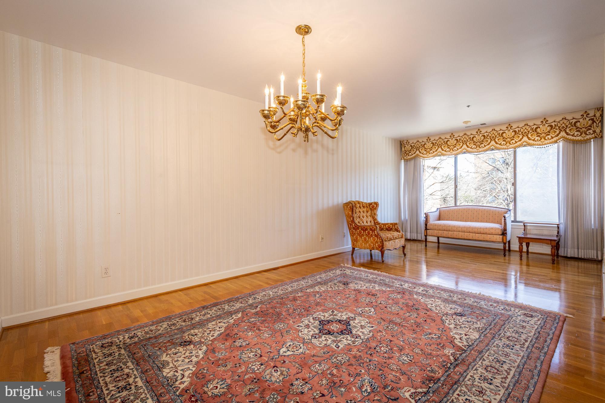 TOWSONGATE - Residential