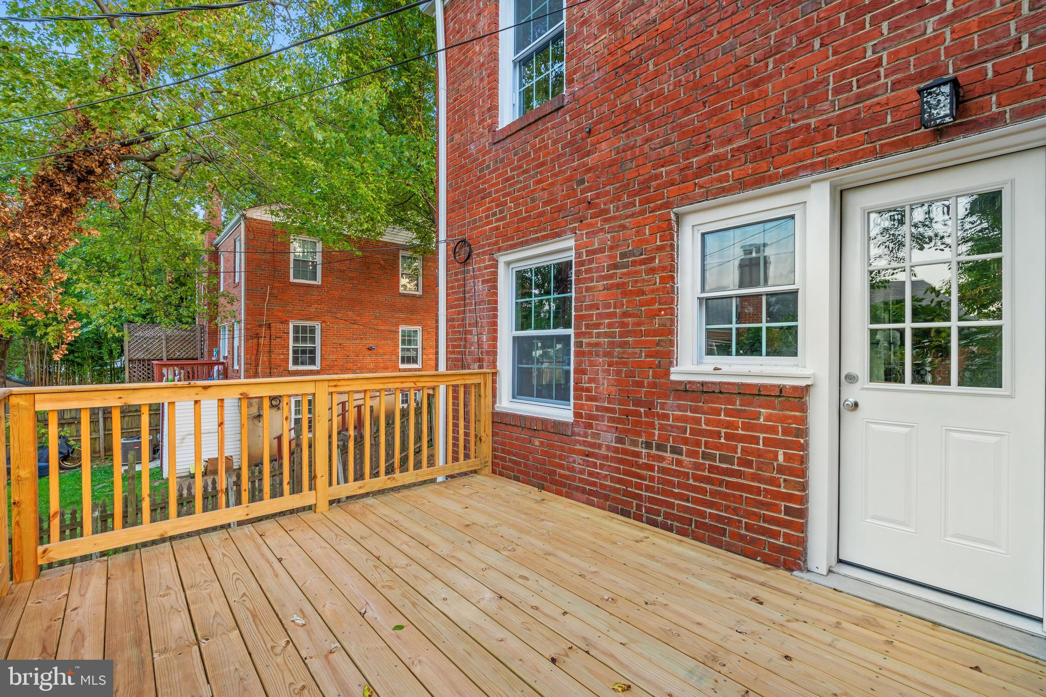 HUNTINGTON - Residential