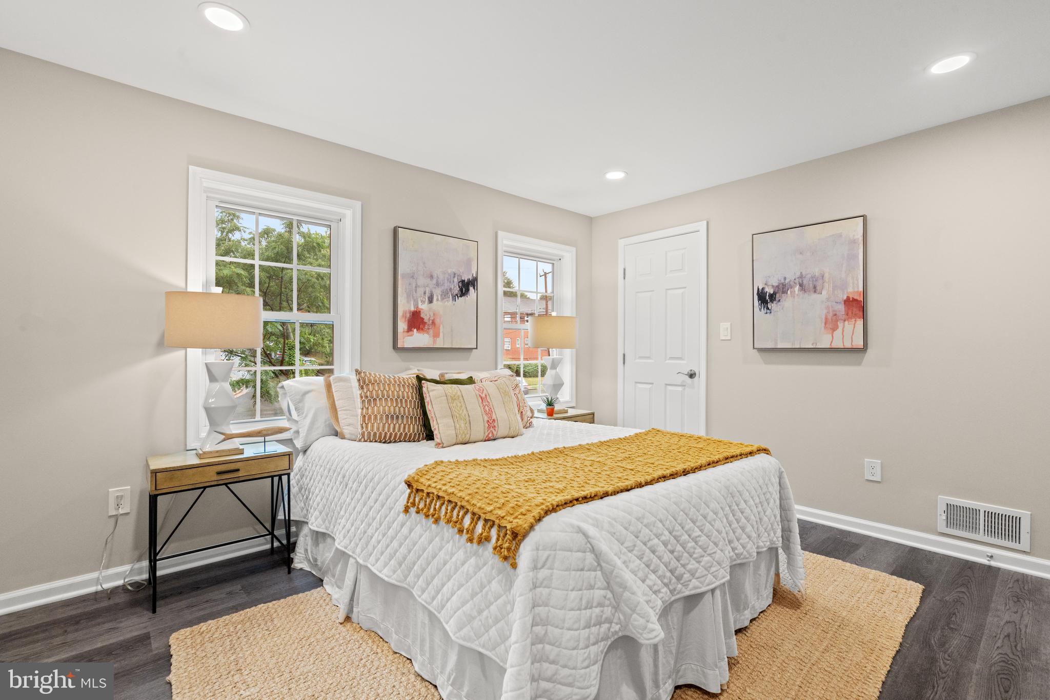 HUNTINGTON - Residential